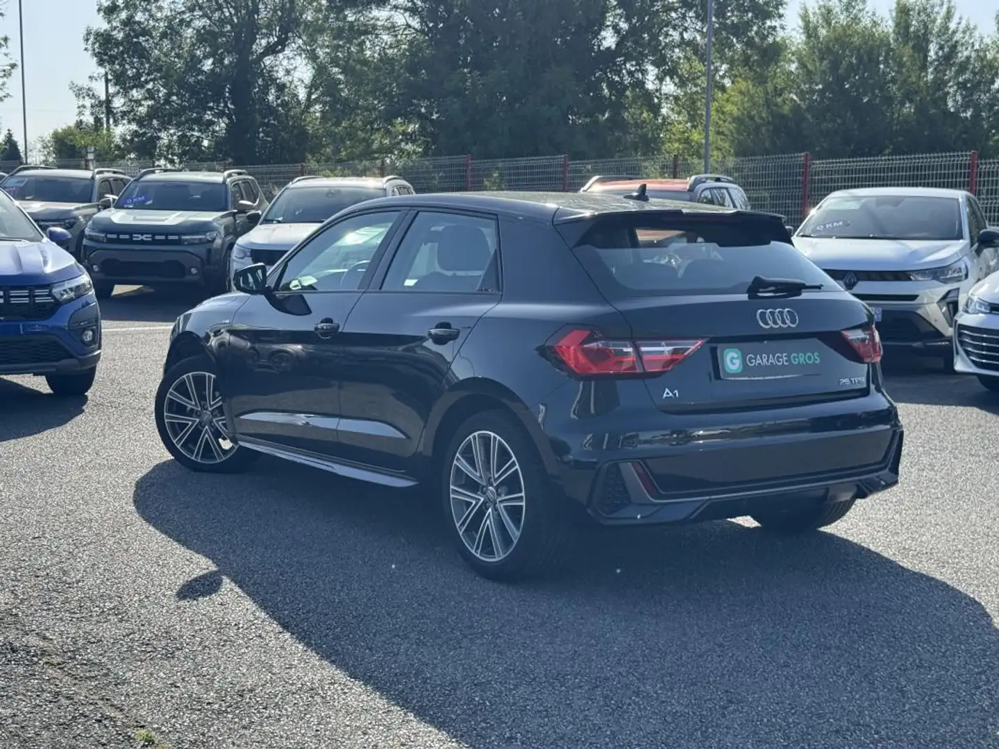 Audi A1 25 TFSI 95 ch BVM5 S line Noir - 2