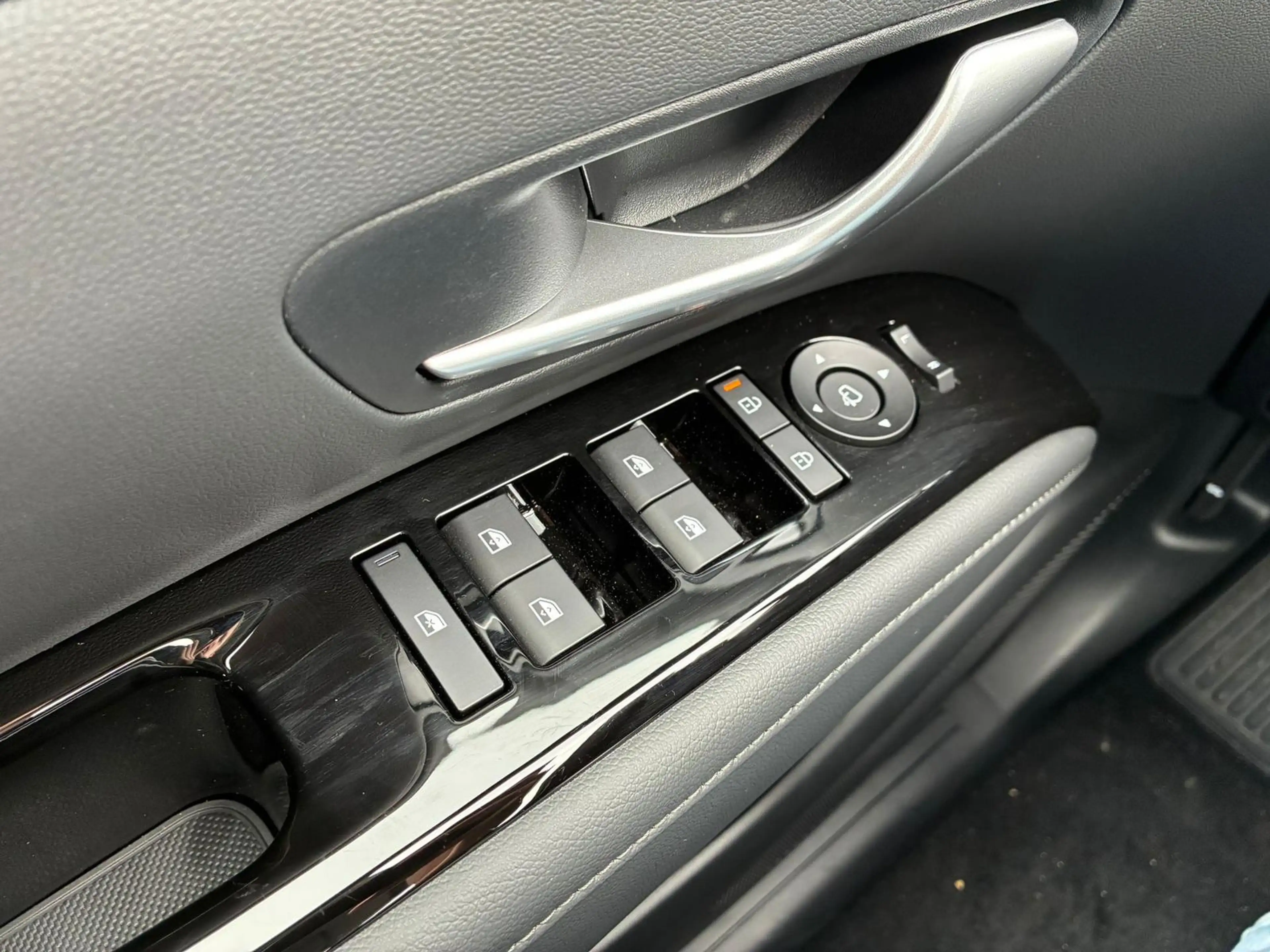 Hyundai TUCSON MY26 1.6 HEV AT 2WD Prime / Head-Up / ACC / Sitz+L — photo 25