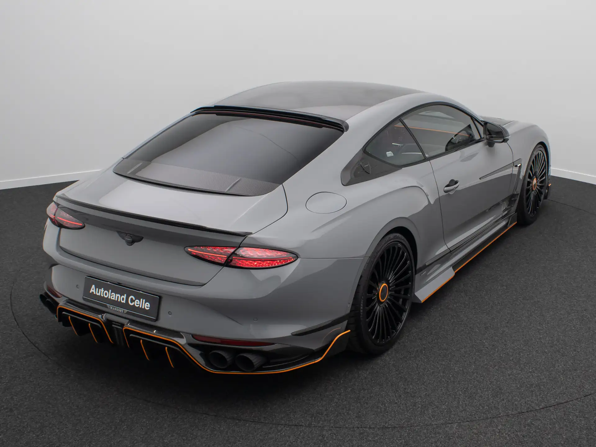 Bentley Continental Continental GT 2024 회색 사진 7