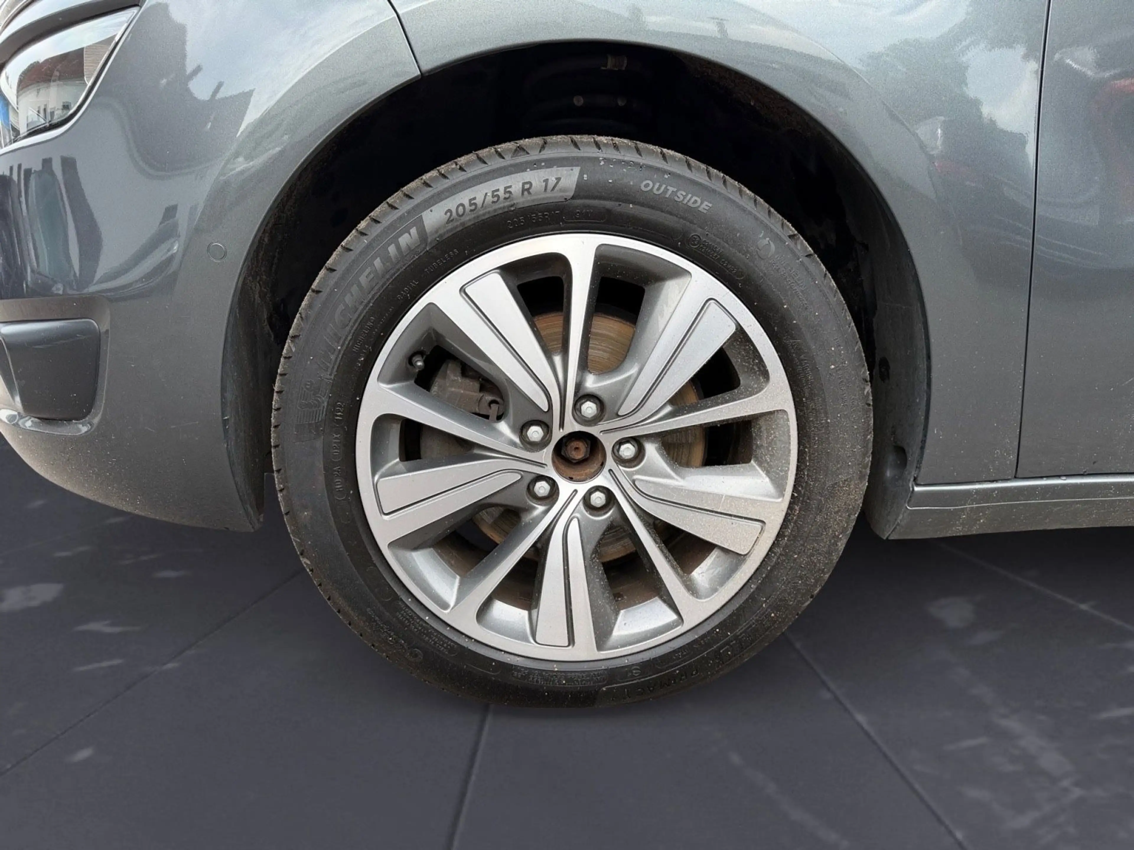 Citroen Grand C4 Picasso Grand C4 2.0 Diesel 7-Sitzer Hybrid Diesel — photo 9
