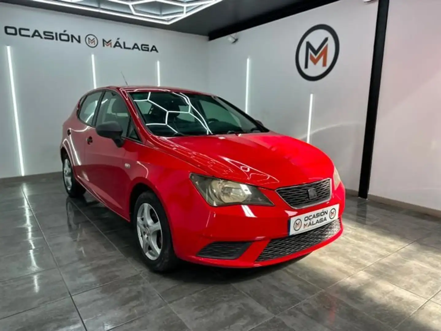 SEAT Ibiza 1.2 12v 70cv Reference Nacional - 167.000Km Rojo - 1