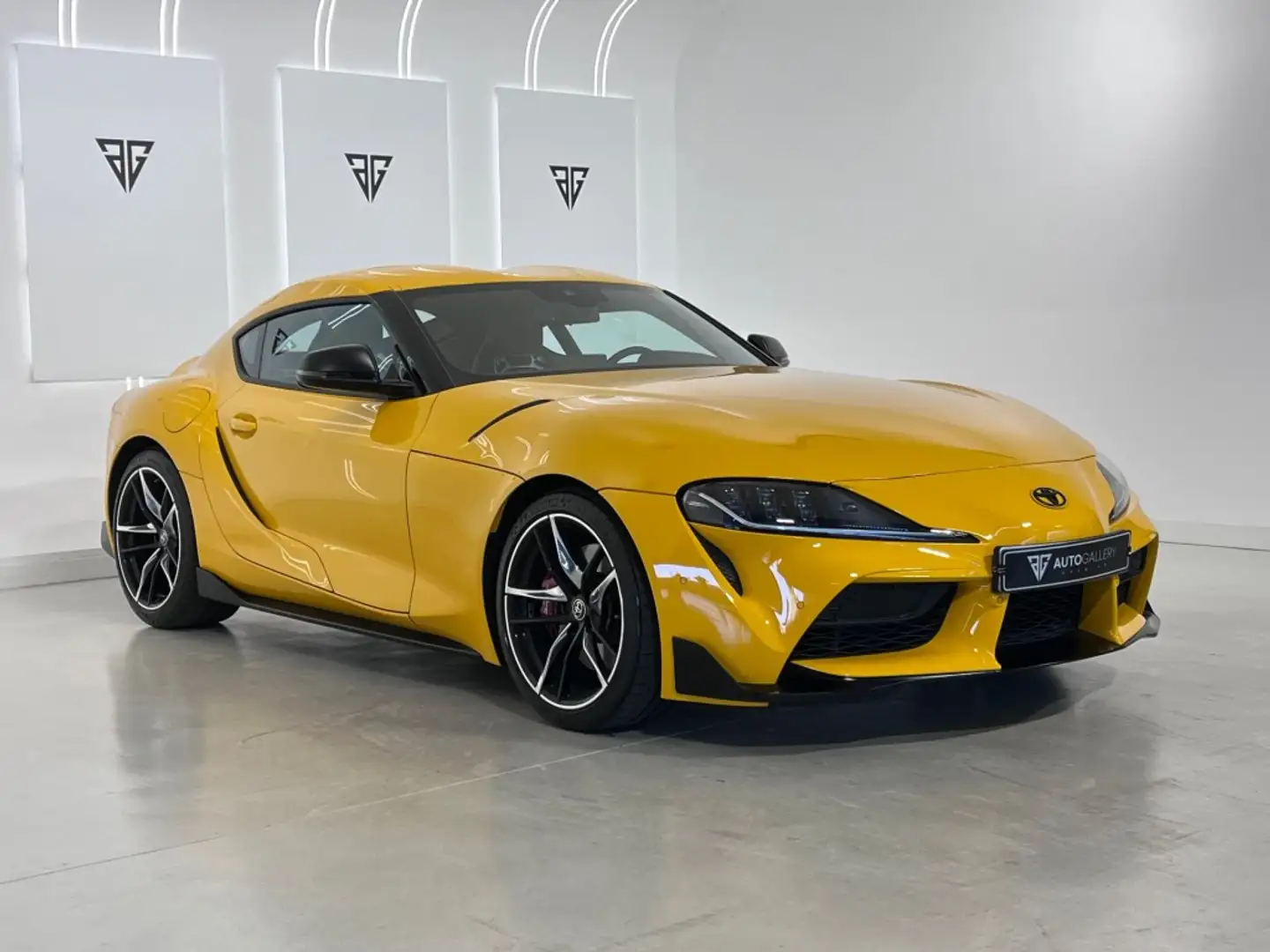 Toyota Supra GR 3.0 Performance Aut. Желтый - 2