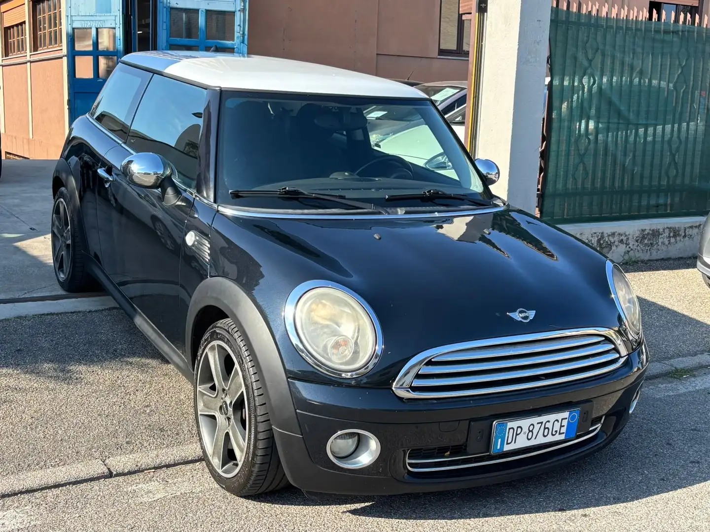 MINI Cooper 1.6 BENZINA 120CV*CHILI*BI-COLORE* Nero - 1