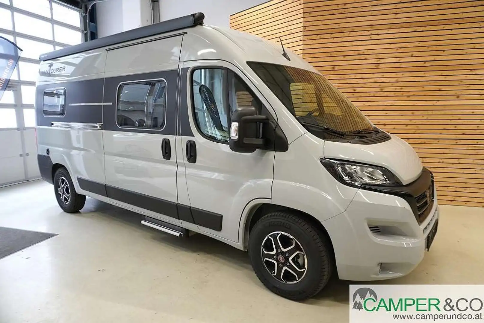 VanTourer VANTourer 600 L I HUBBETT I AUTOMATIK I SOFORT Grau - 1