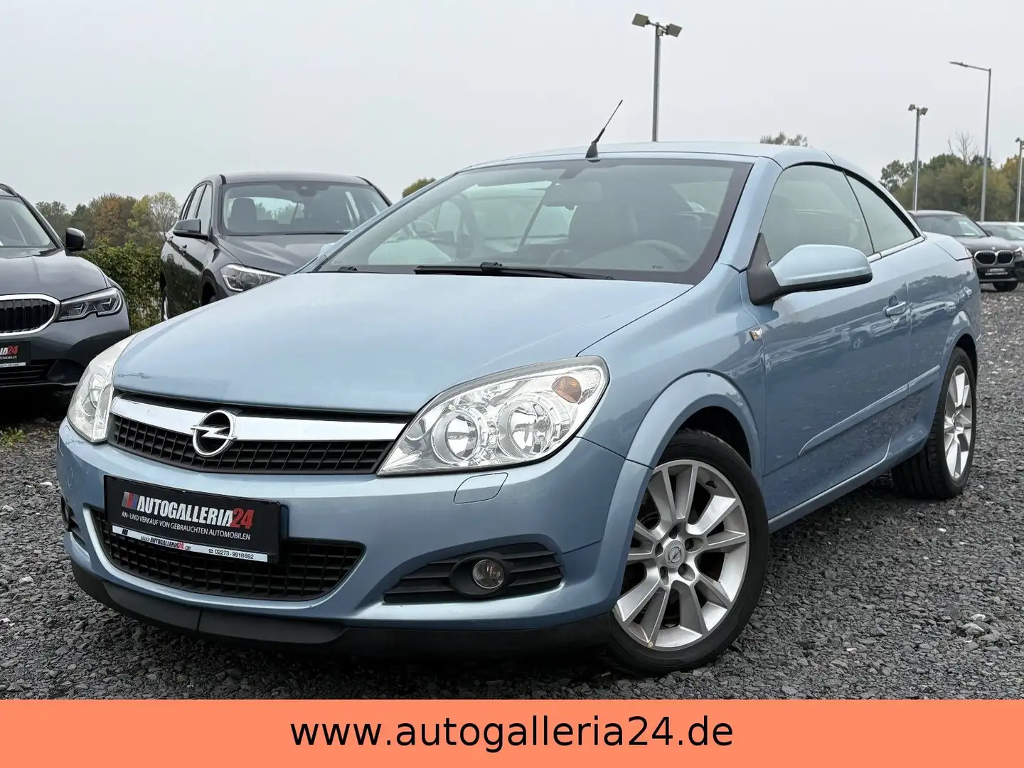 Opel Astra 1.9 CDTI Leder Klima 1.HAND 110kW Blau - 1