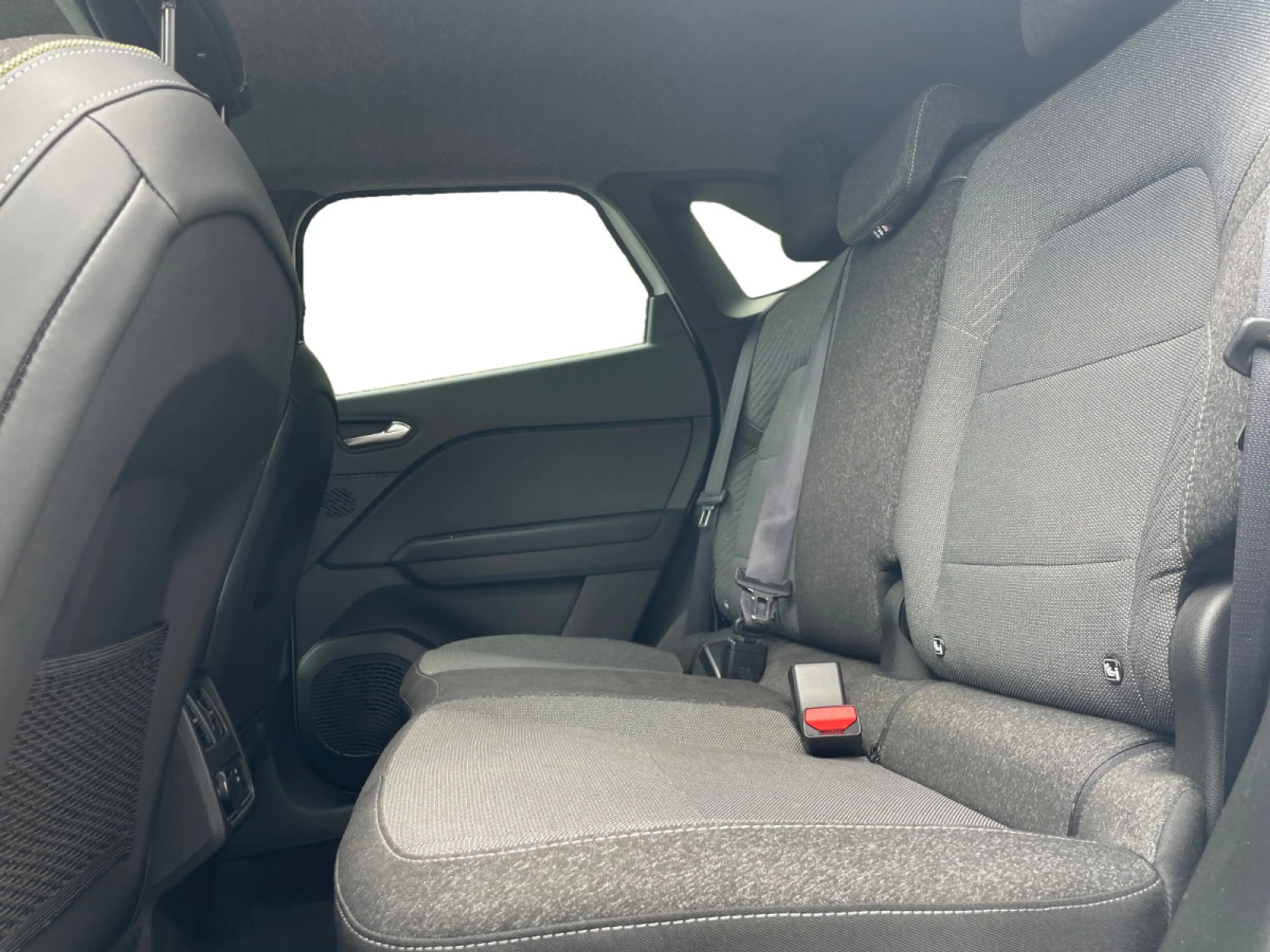 Renault Symbioz 1.6 Tce E-TECH Hybrid Techno EDC — photo 8