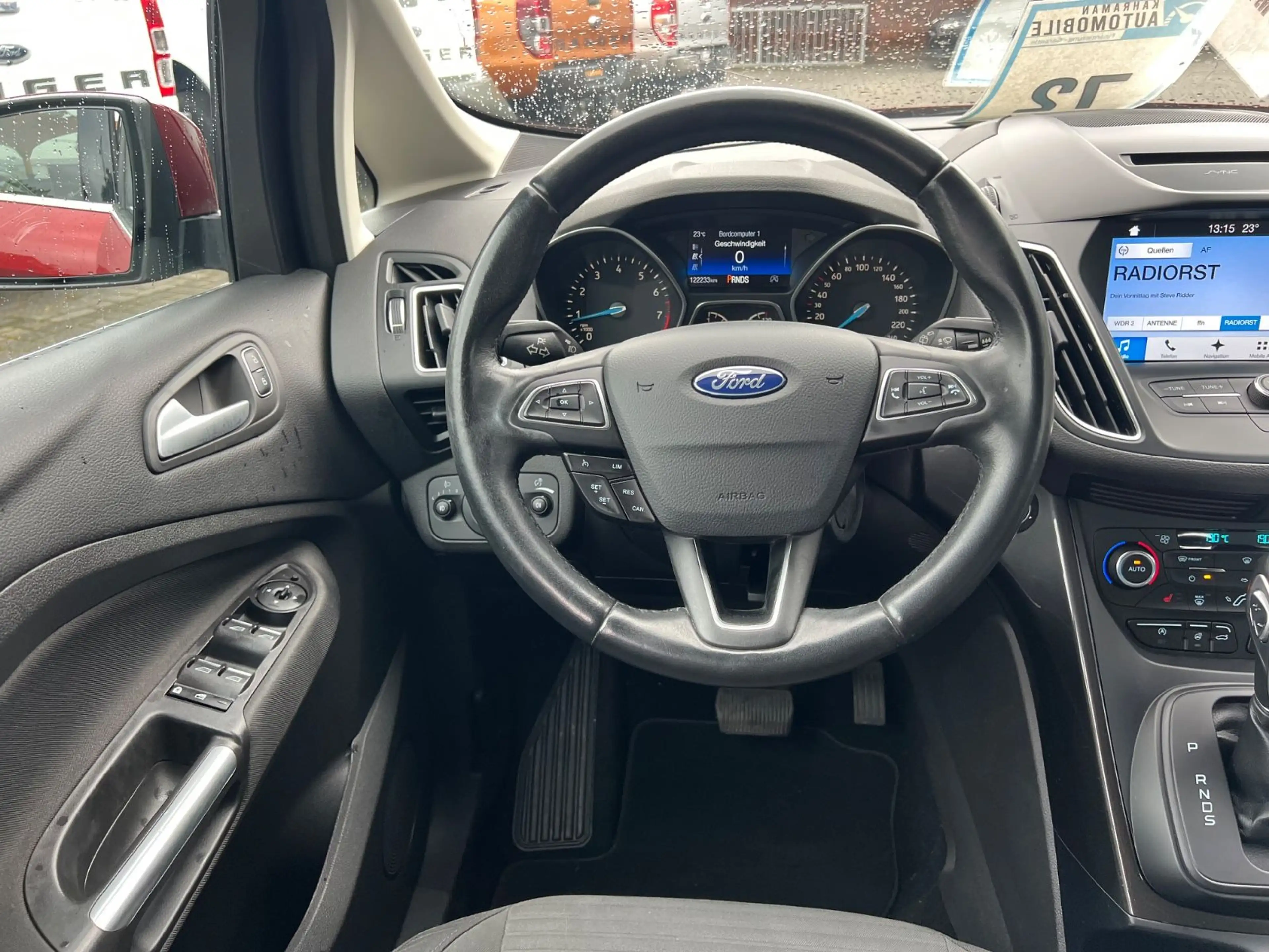 Ford C-Max C-MAX Titanium — photo 13