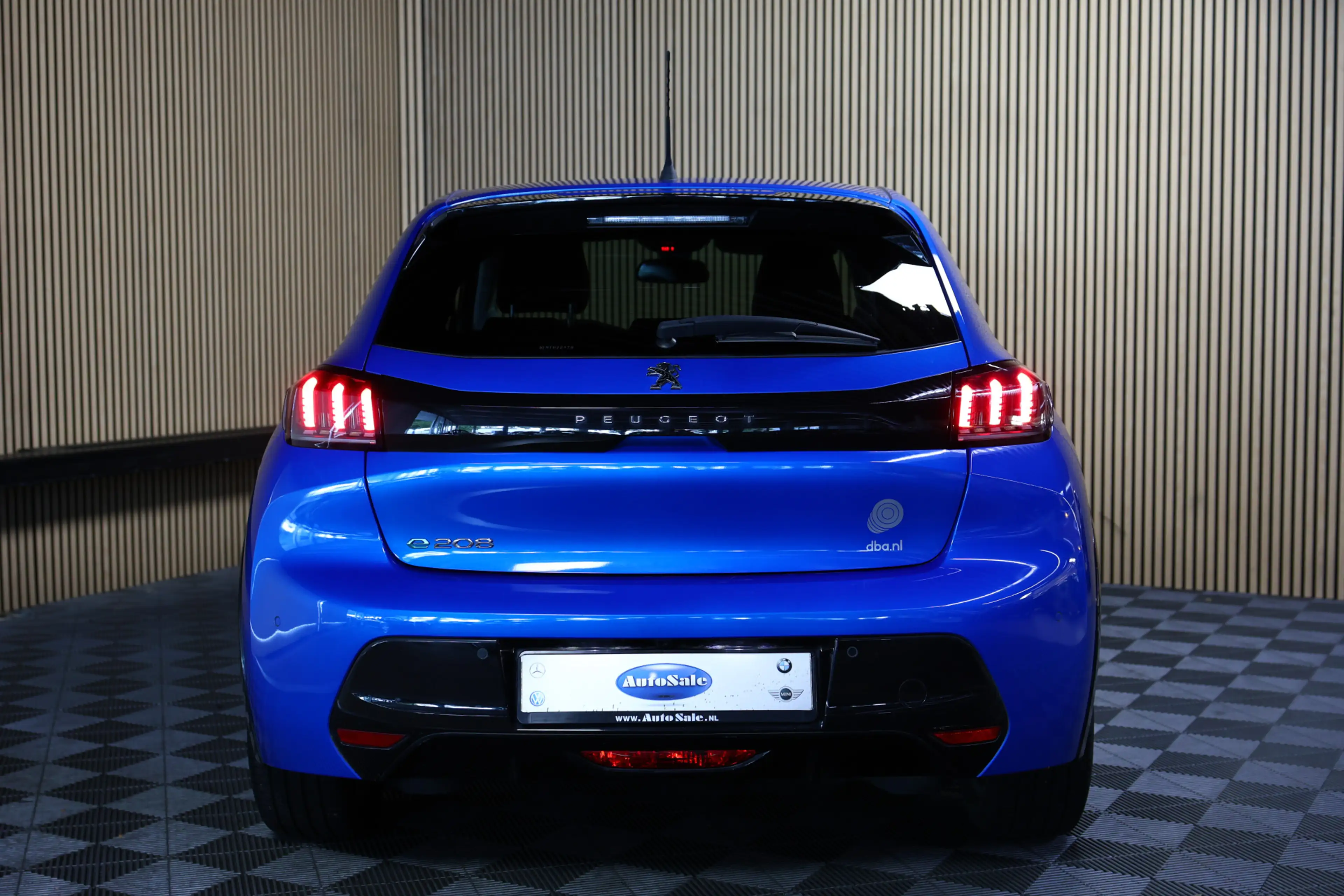 Peugeot e-208 EV Blue Lease Allure 50 kWh AVM VIRTUAL KEYLESS CL — photo 8