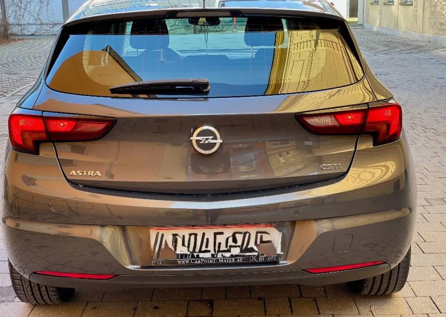 Opel Astra Astra 1,6 CDTI Ecotec Innovation Aut. Innovation Grau - 2
