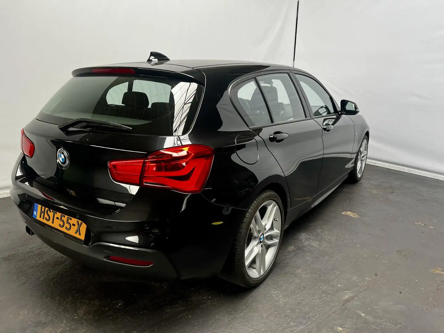 BMW 116 1-serie 116i M Sport Noir - 2