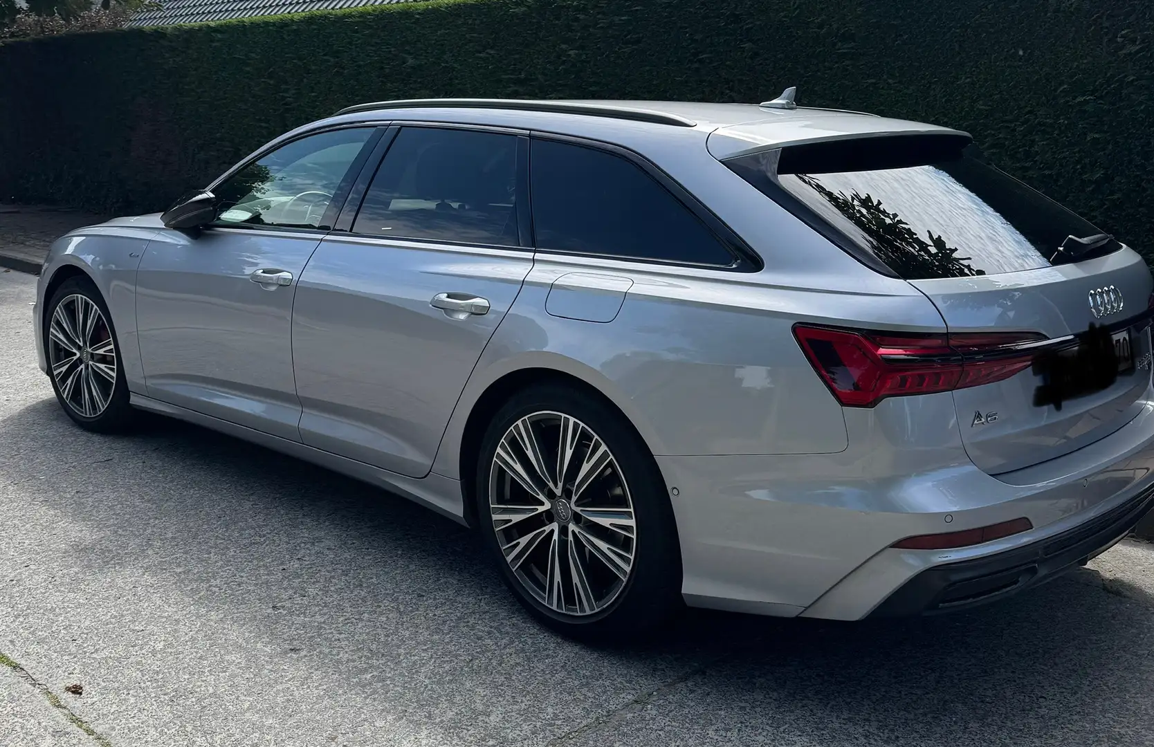 Audi A6 Avant PHEV 55 TFSI e Quattro Competition Sport S t Zilver - 2
