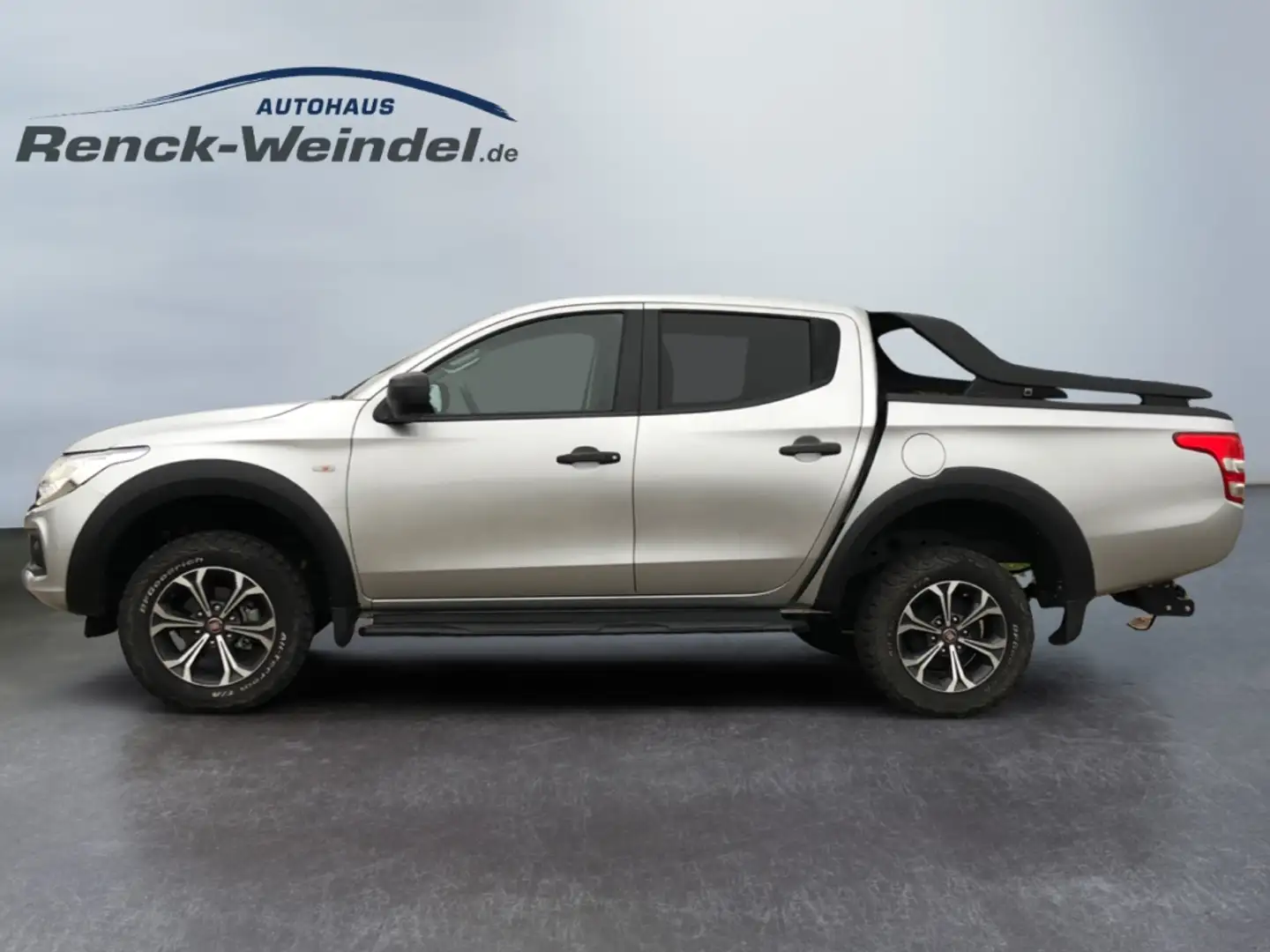 Fiat Fullback Double Cab Cross Plus 2.4 MultiJet Navi Bi-Xenon M Argintiu - 2