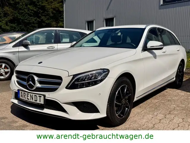 Mercedes-Benz C 200 T-Modell 9G-TRONIC Avantgarde *LED/360°*