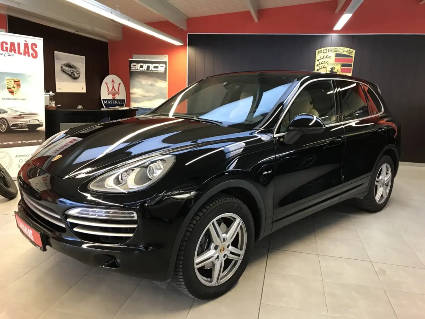 Porsche Cayenne Diesel Platinum Edition Aut. Negro - 2