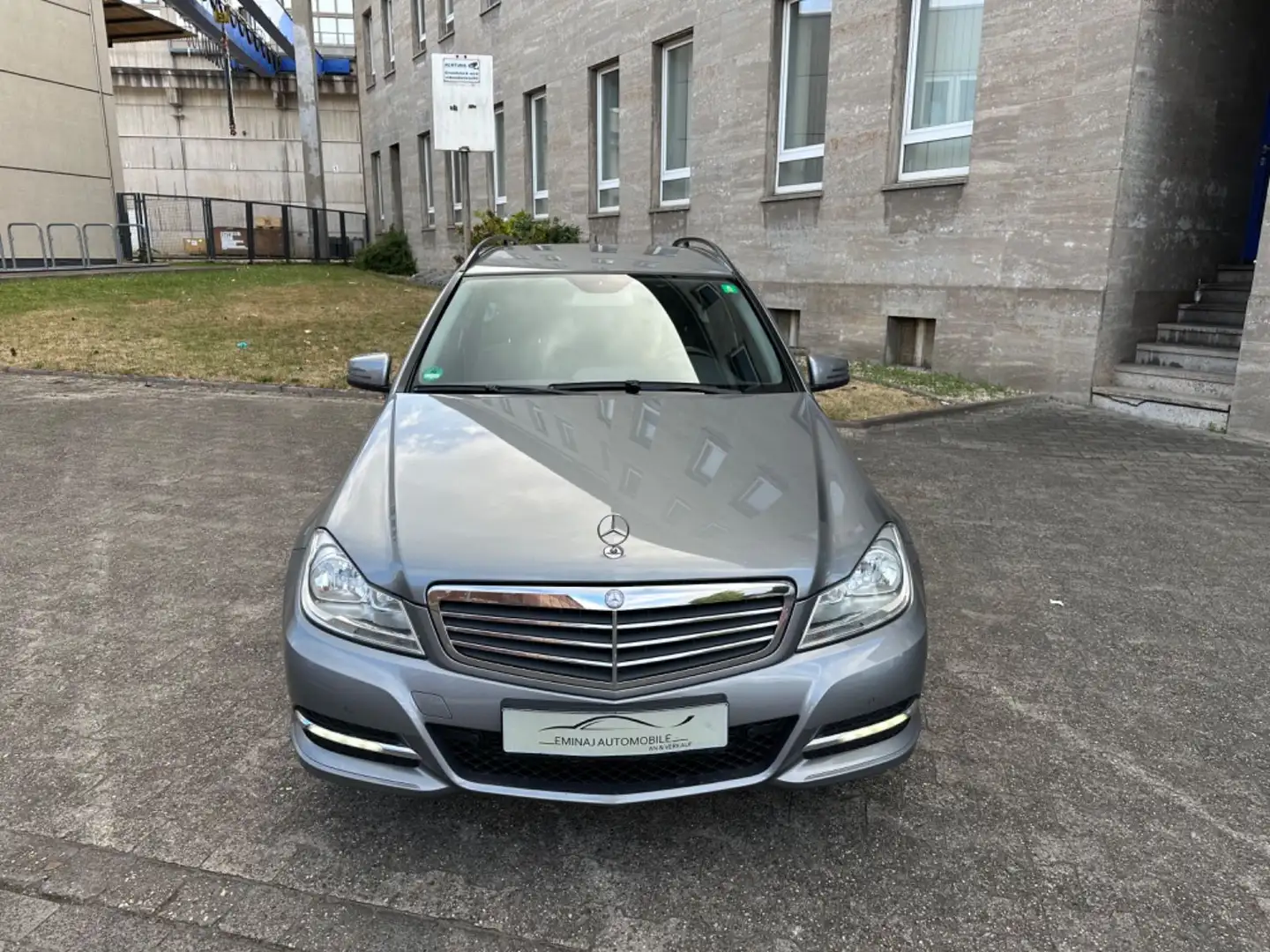 Mercedes-Benz C 200 T CDI BlueEfficiency 2-Hand Silber - 2