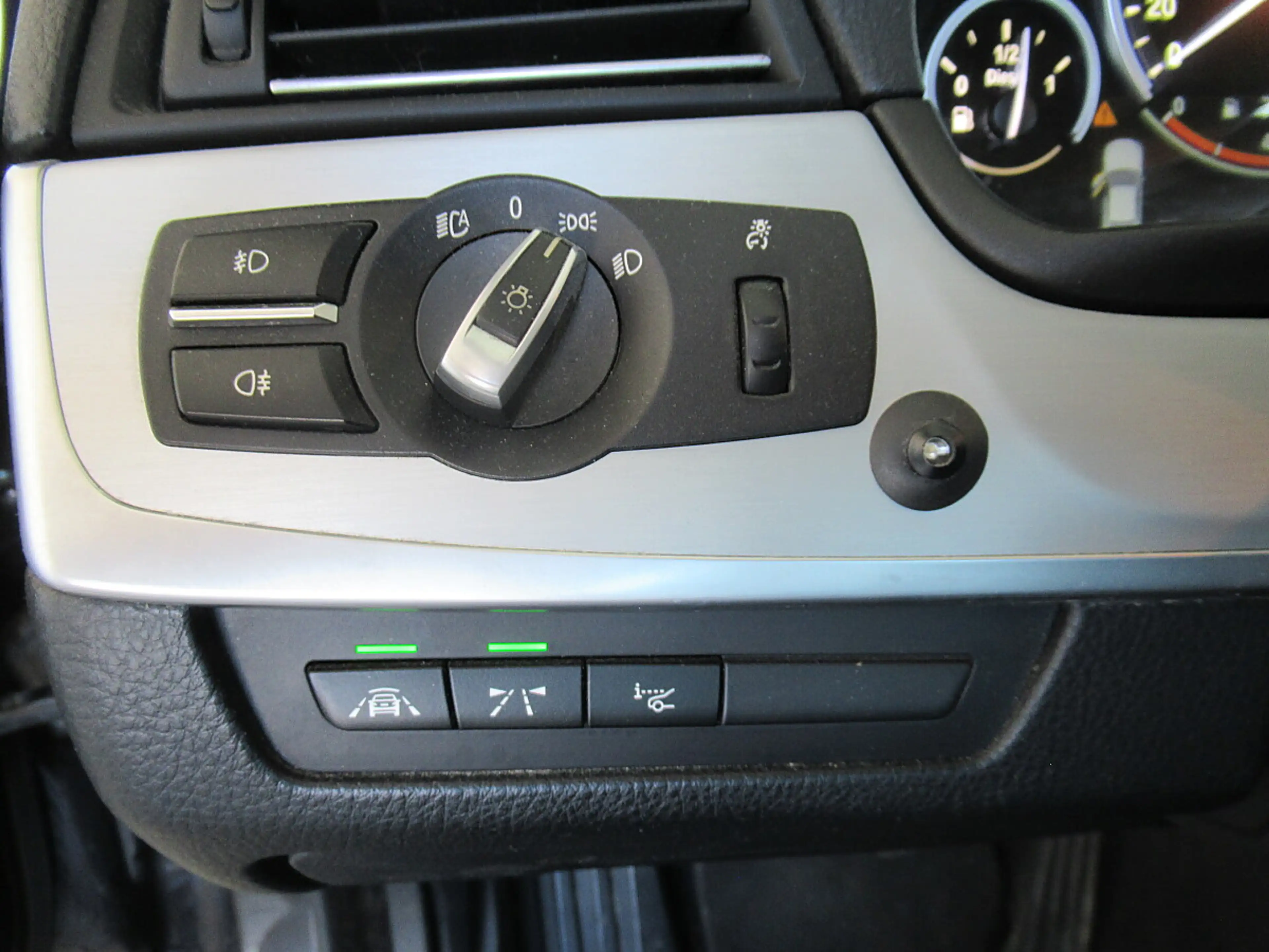 BMW 525 d xDrive Österreich-Paket Aut. *Xenon *Navi *Sp... — photo 14