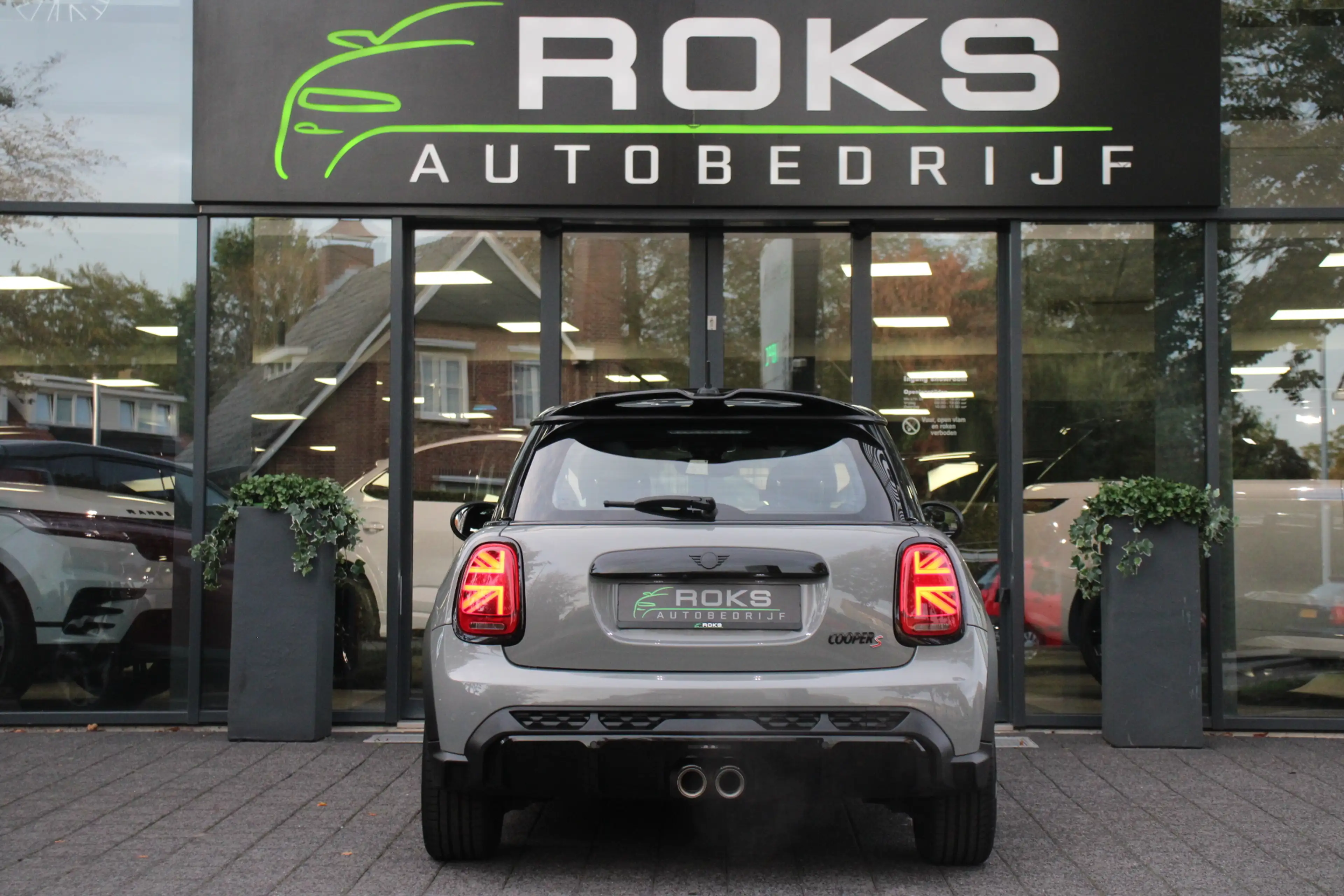 MINI Cooper S 3-Deurs 2.0 John Cooper Works Navi/Camera/Keyless/ — photo 3