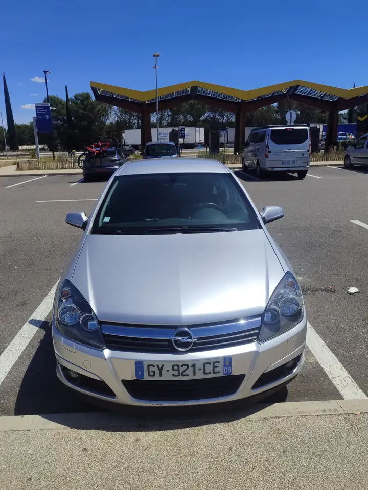 Opel Astra 1.7 CDTI - 100 Cosmo