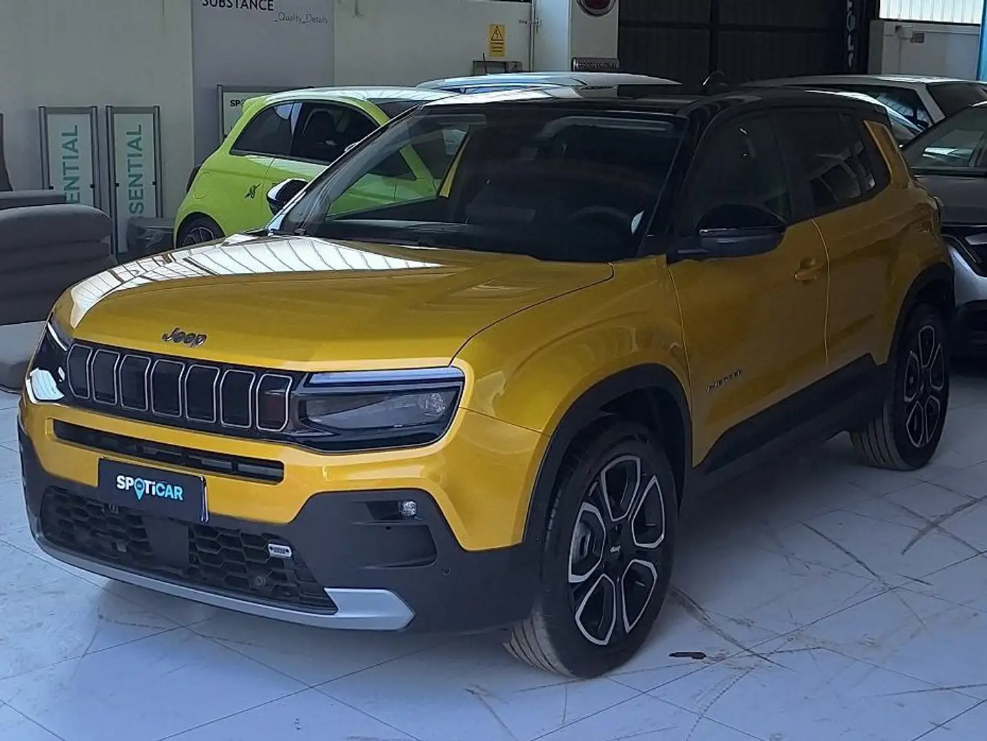 Jeep Avenger Avenger 1.2 turbo Summit fwd 100cv Giallo - 1
