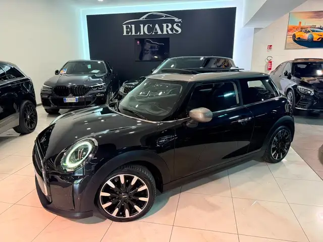 MINI Cooper 1.5 Cooper Camden Edition