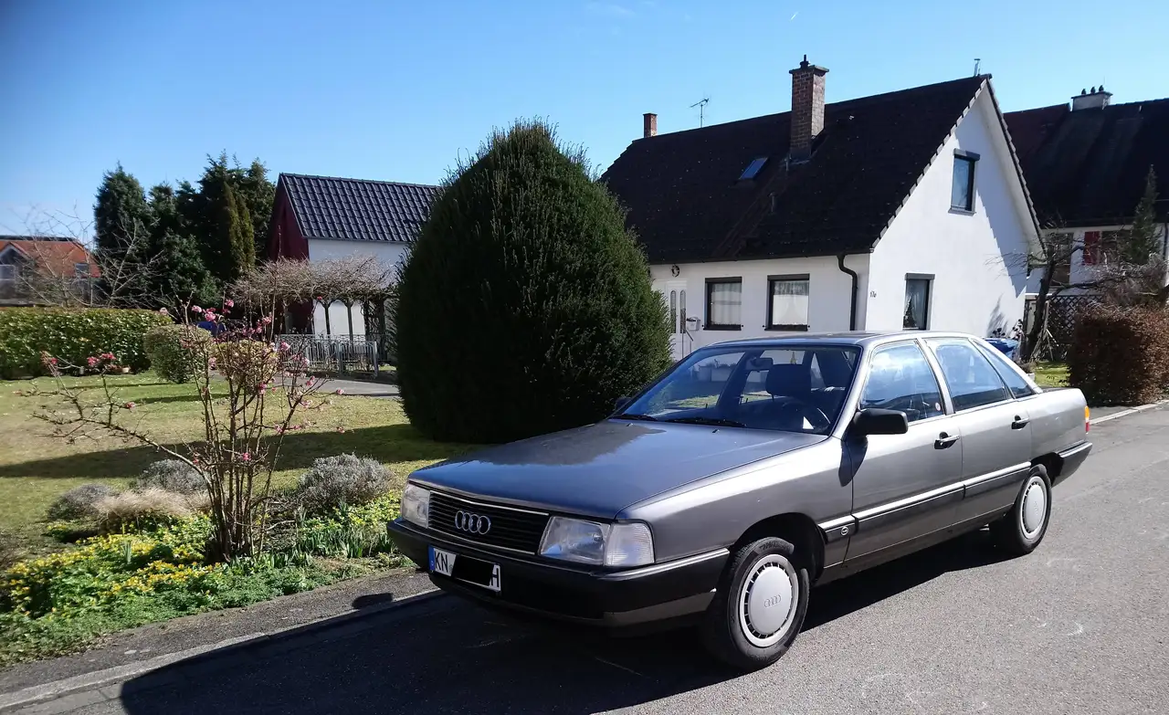 Audi 100 CS, foto 2