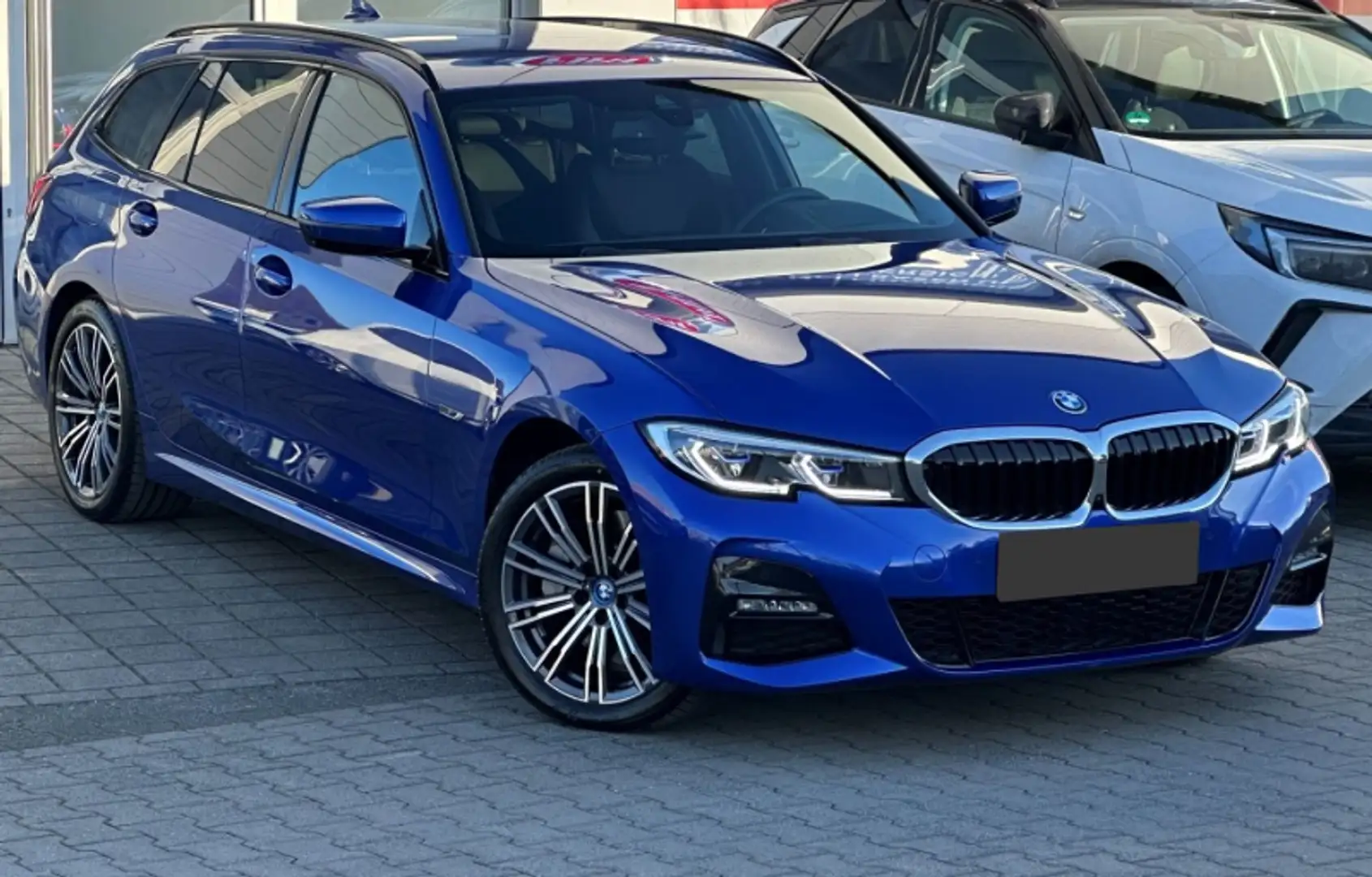 BMW 330 e Touring Msport Blu/Azzurro - 2