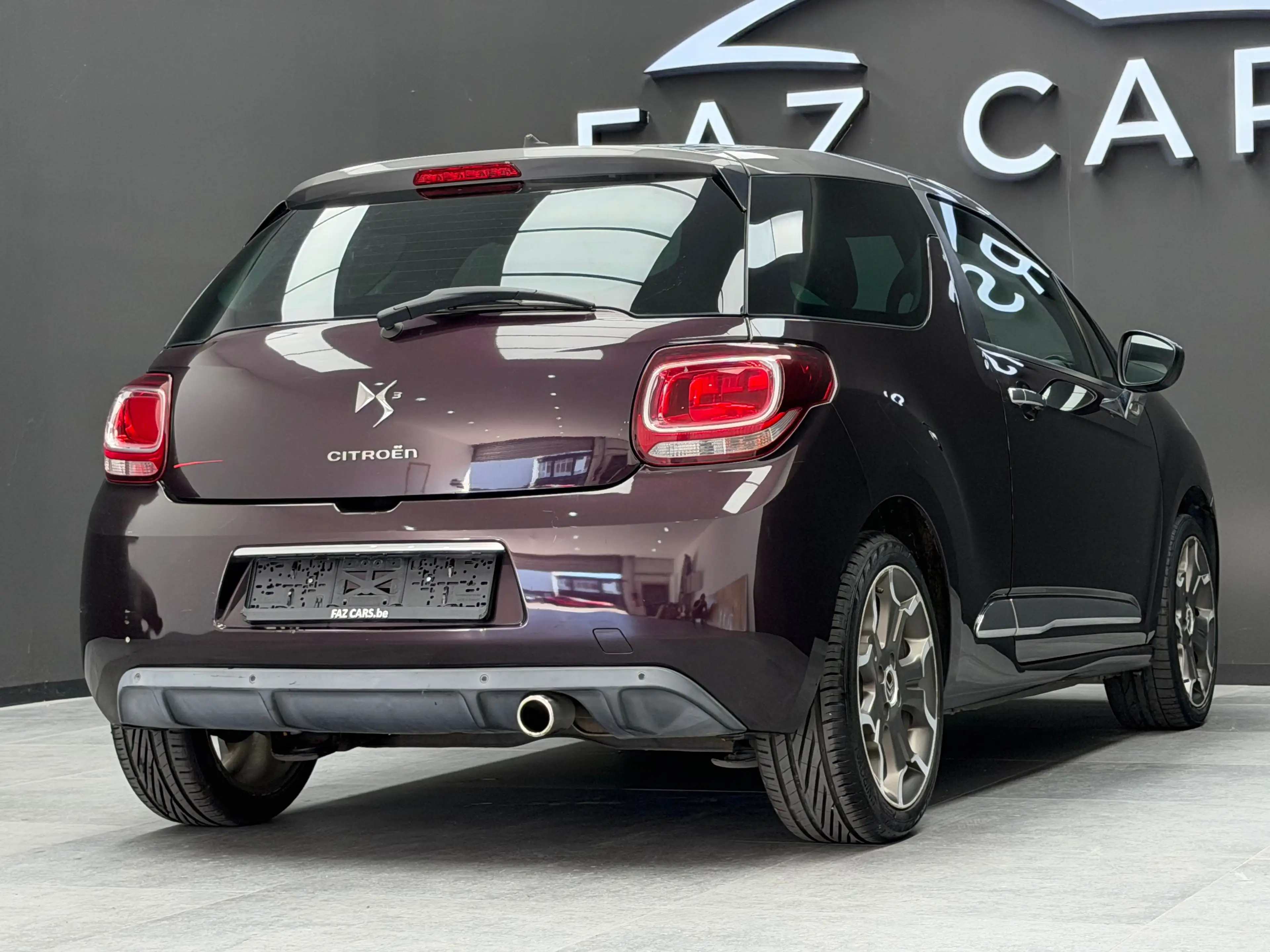 Citroen DS3 1.2 VTi So Chic * 1ER PROP + GPS + GARANTIE * — photo 5