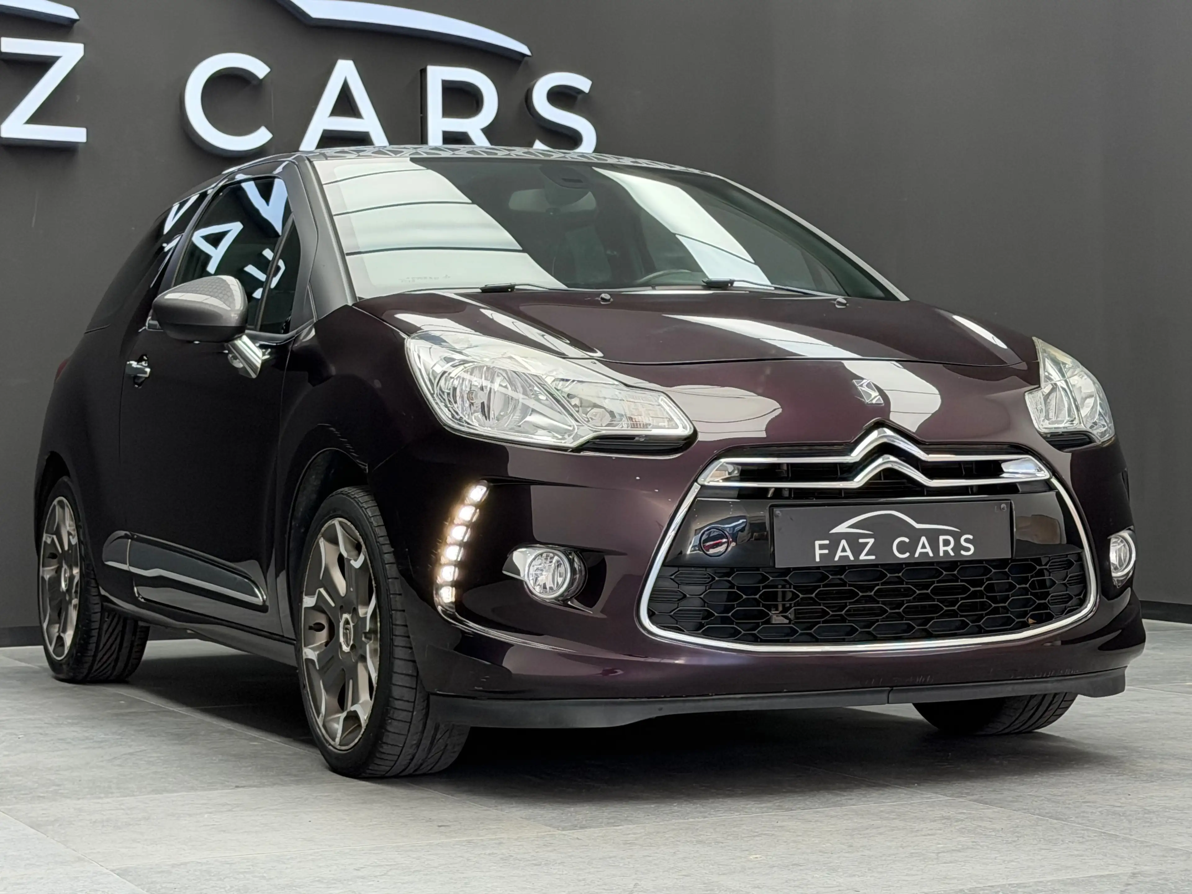 Citroen DS3 1.2 VTi So Chic * 1ER PROP + GPS + GARANTIE * — photo 4