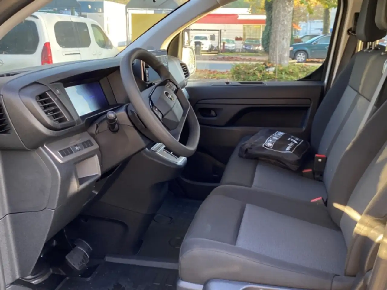 Opel Vivaro Kombi 9-Sitzer Navi LED digit.Cockpit AppleCarPlay 6