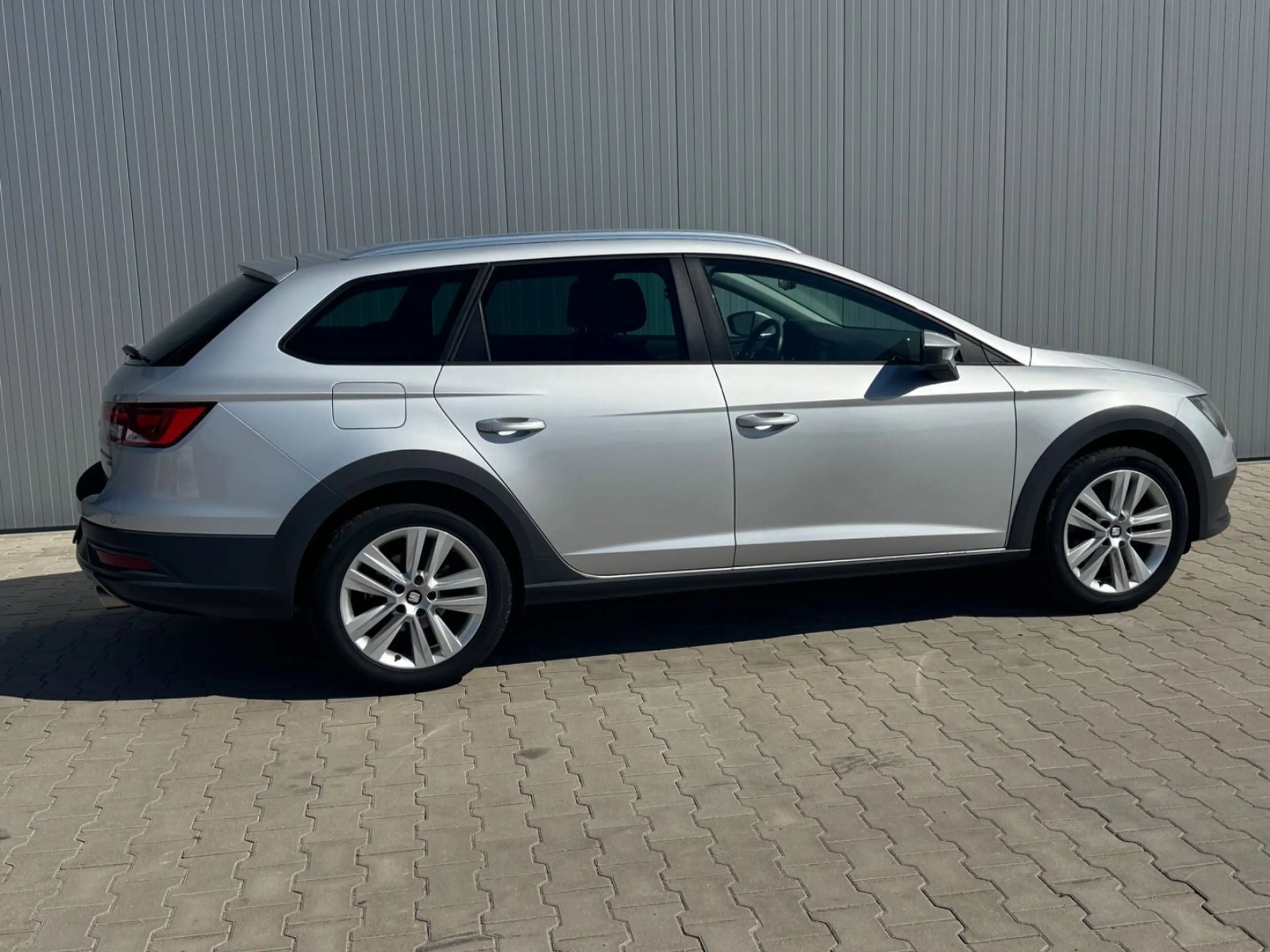SEAT Leon X-PERIENCE 1.8 TSI 132kW 4Dri. DSG — photo 5