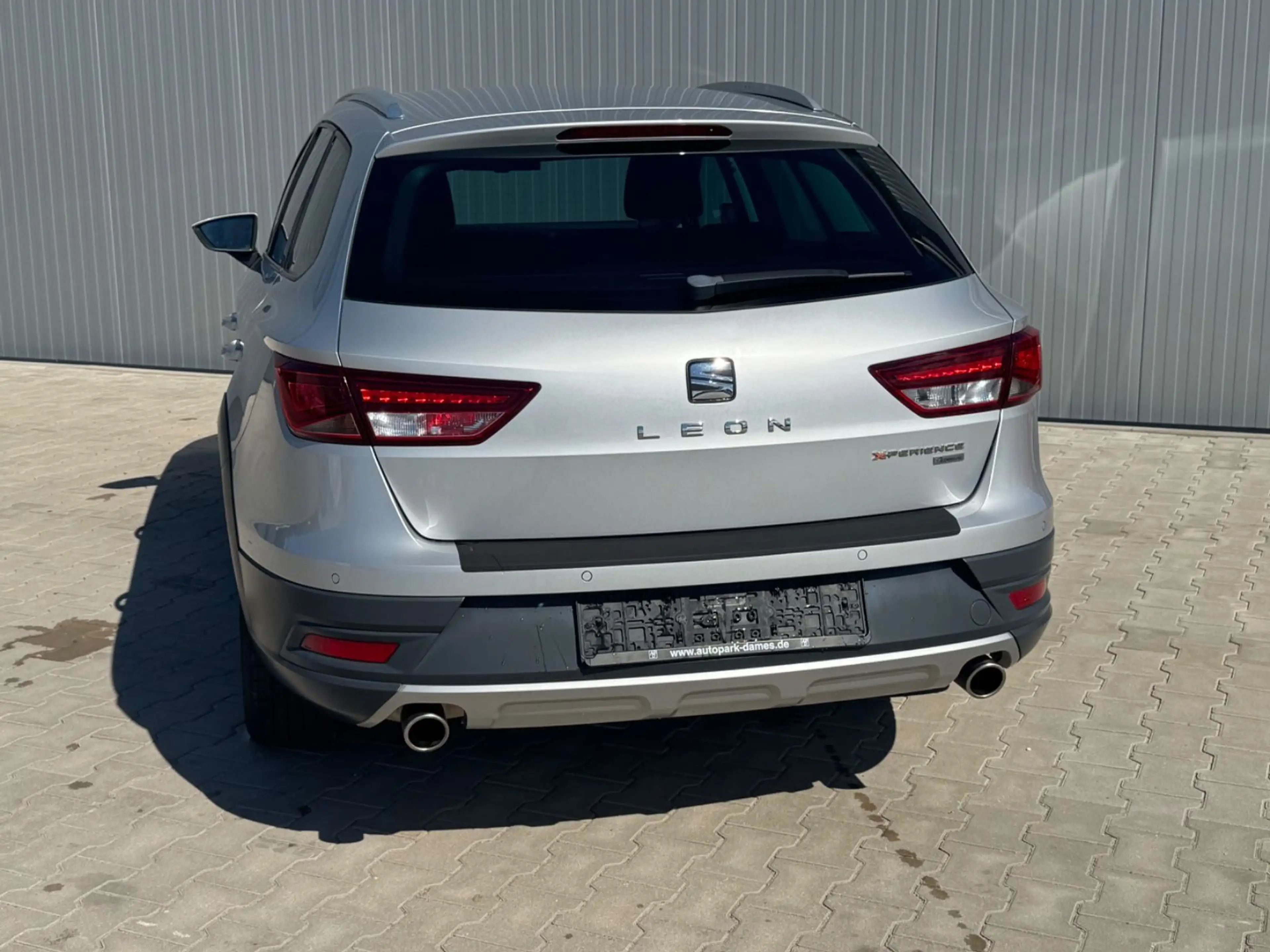 SEAT Leon X-PERIENCE 1.8 TSI 132kW 4Dri. DSG — photo 6