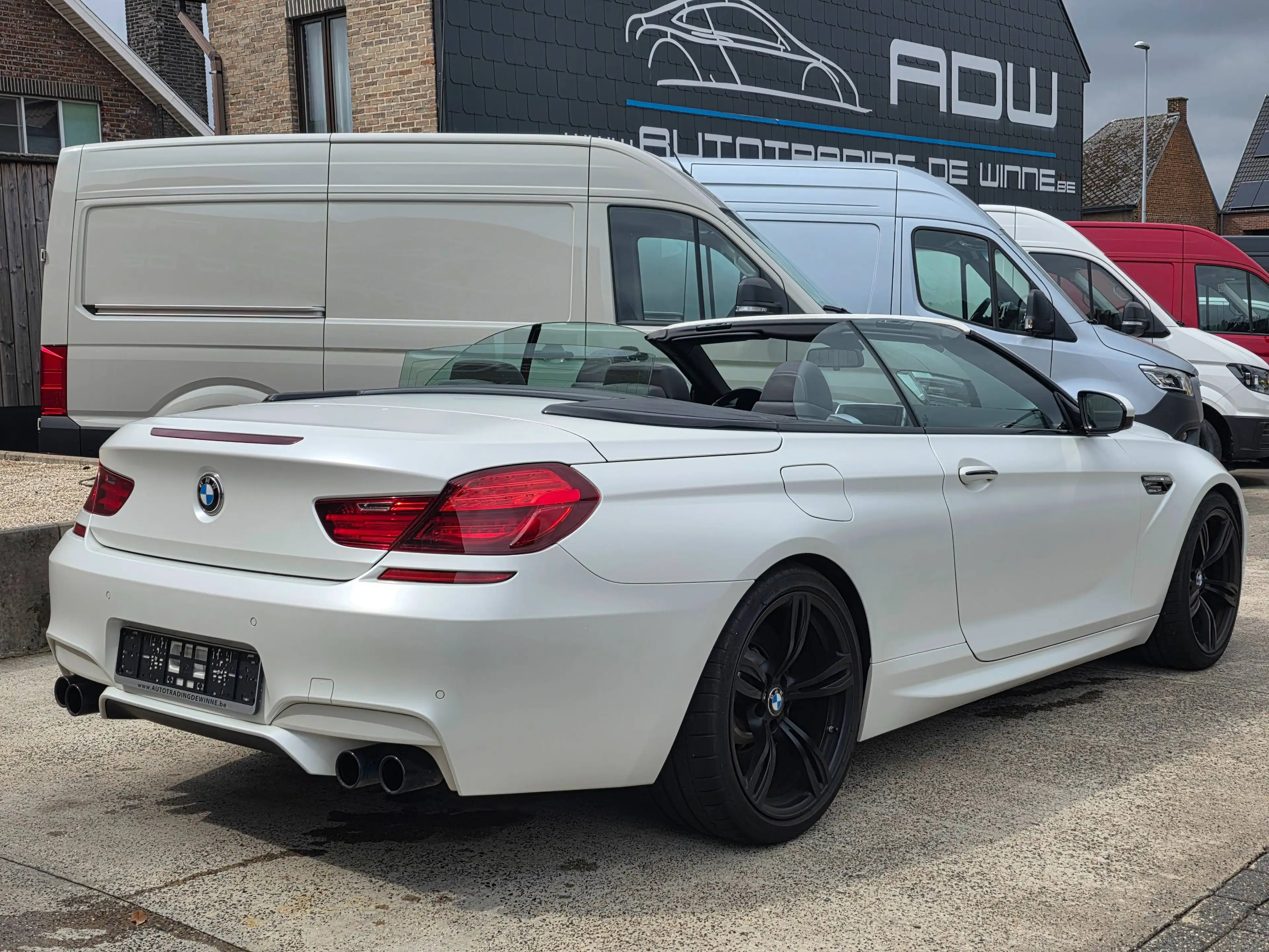 BMW M6 Competition - 4.4 Benzine V8 575PK - Frozen White — photo 10