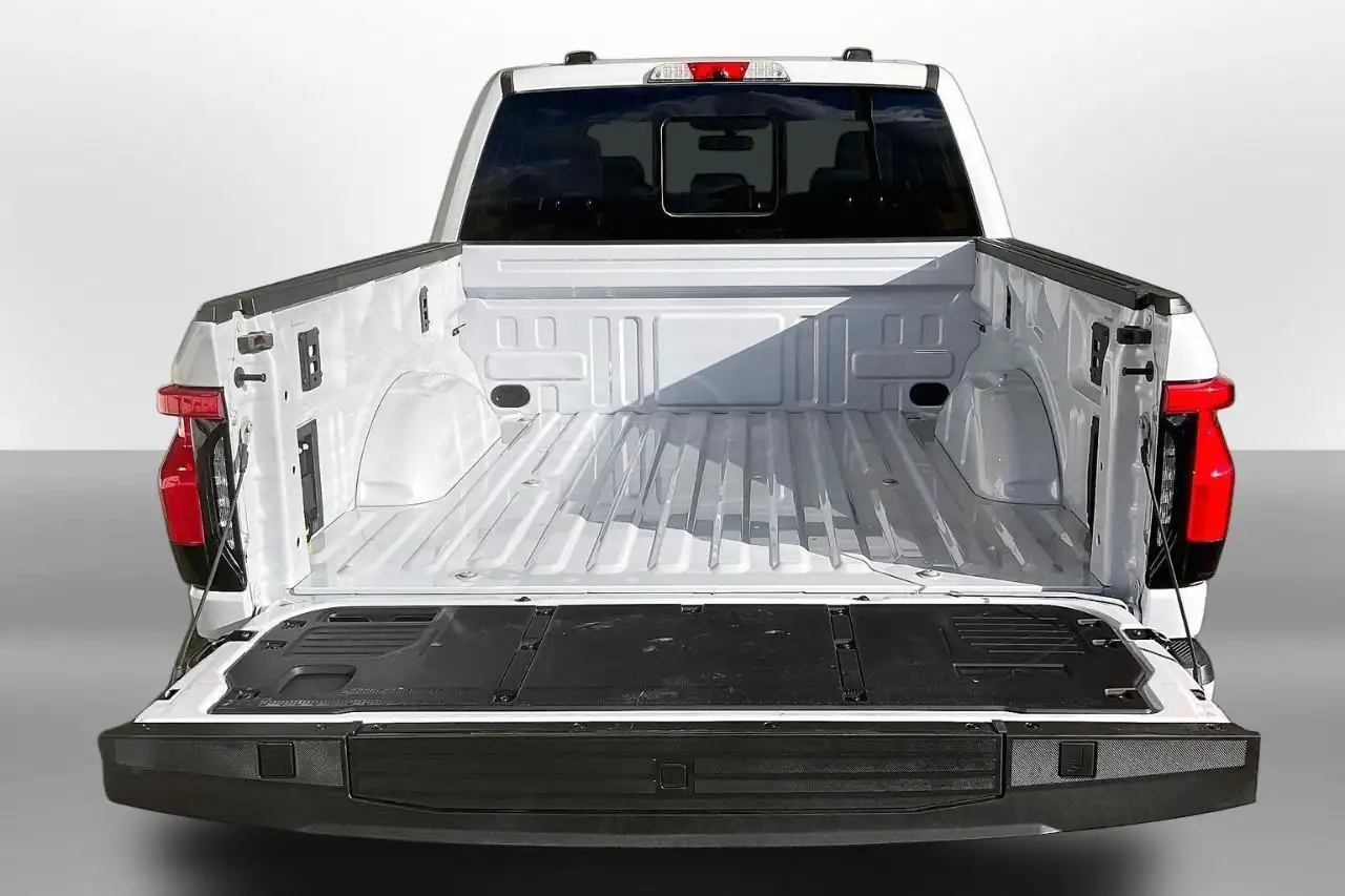 Ford F 150 Lightning снимка Ford F 150 Lightning