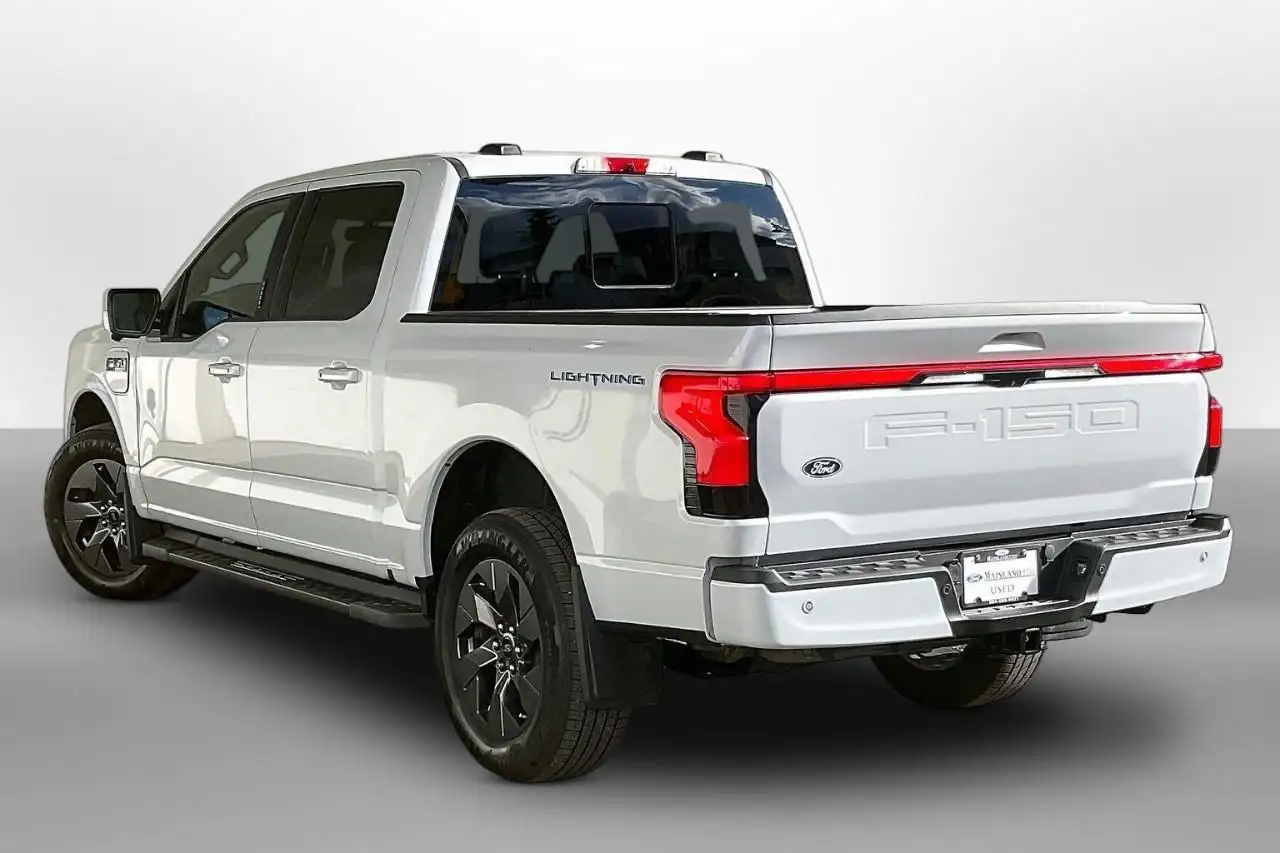 Ford F 150 Lightning снимка Ford F 150 Lightning