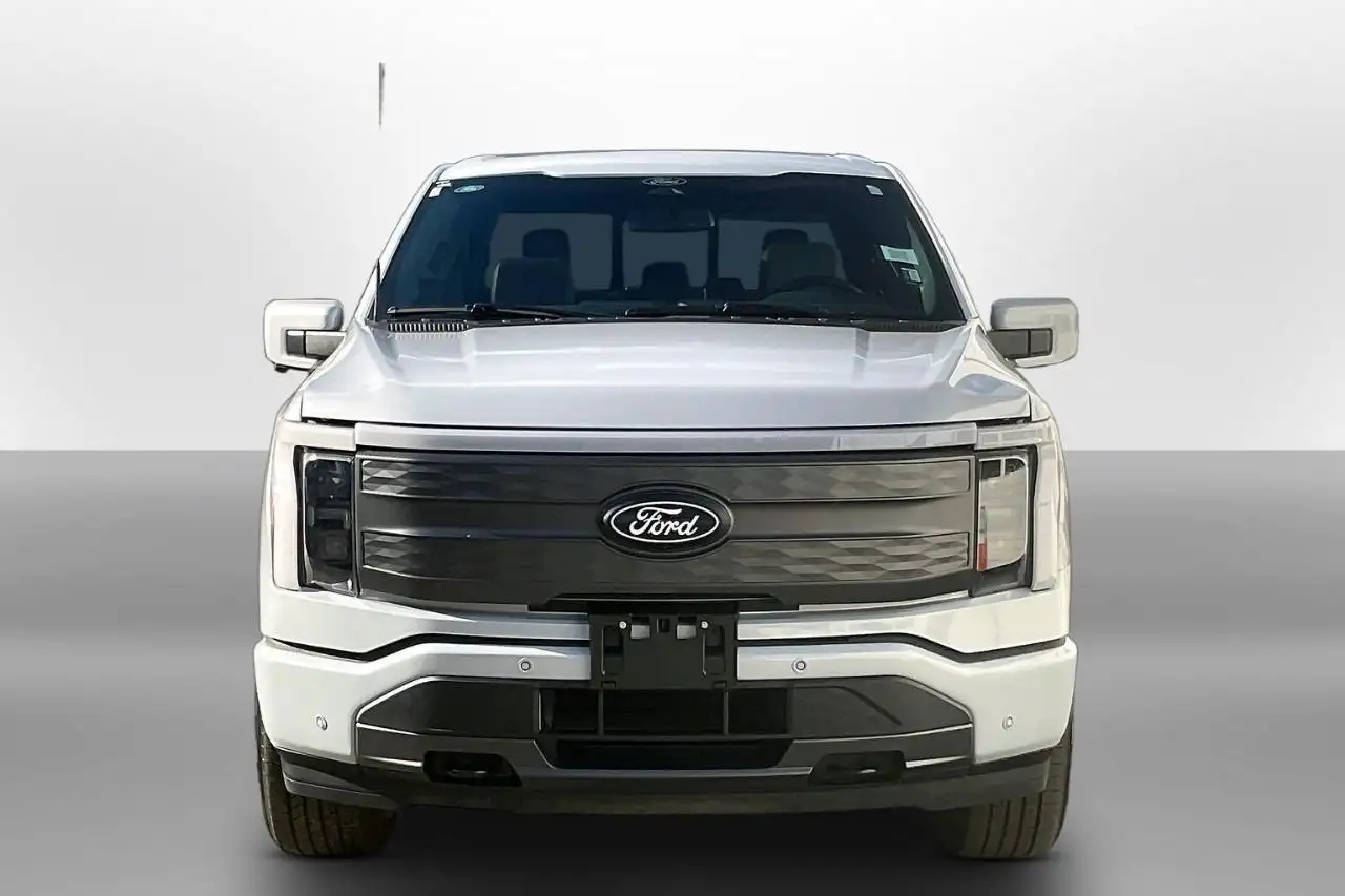 Ford F 150 Lightning снимка Ford F 150 Lightning