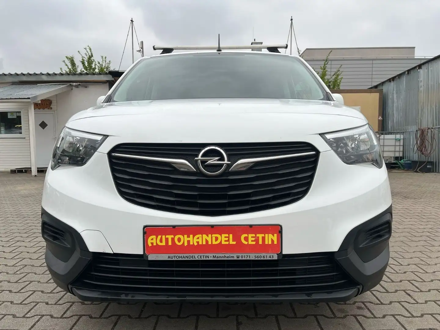 Opel Combo E Cargo Edition Blanc - 2