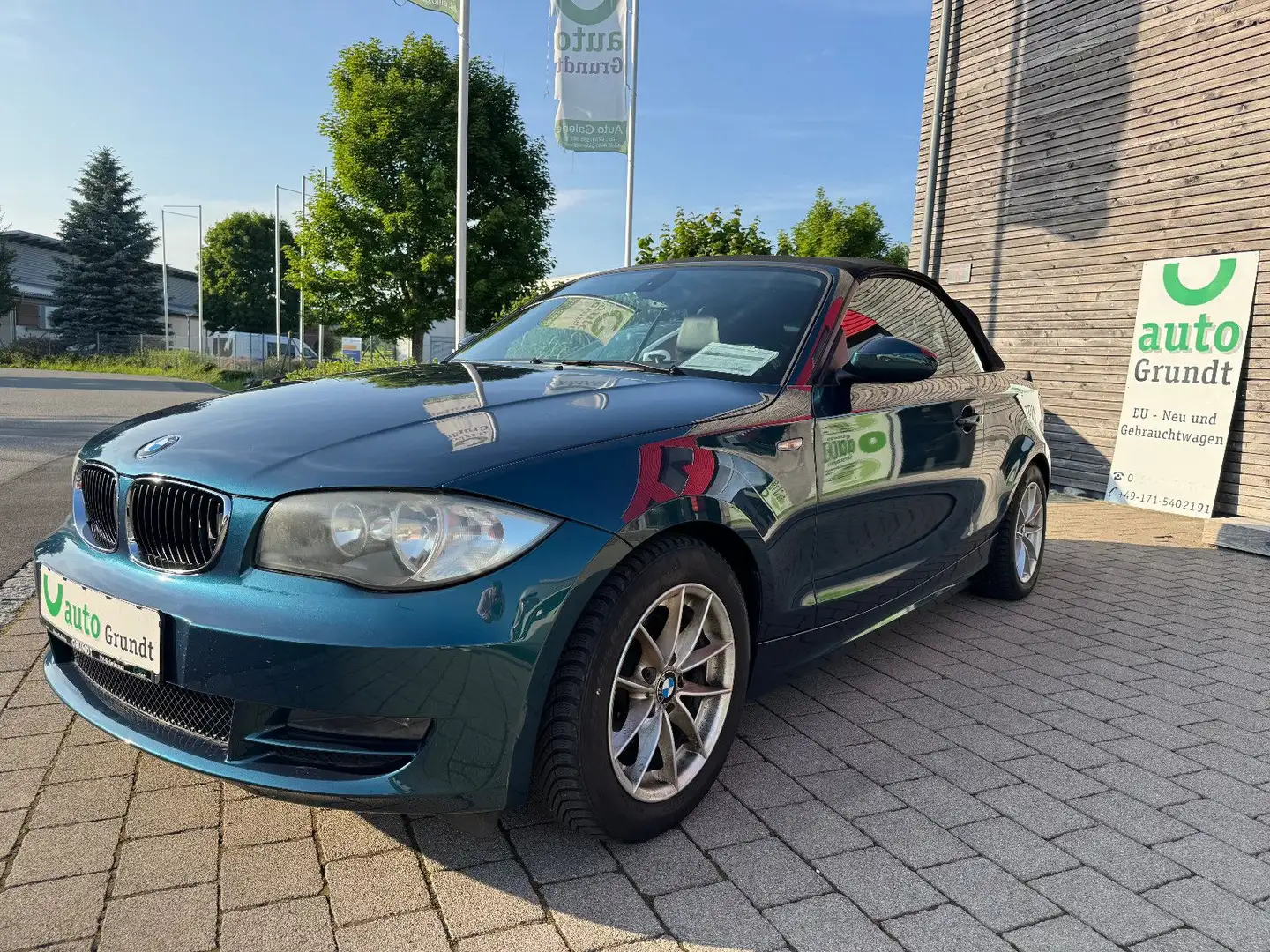BMW 118 1 Cabrio 118i Grün - 1