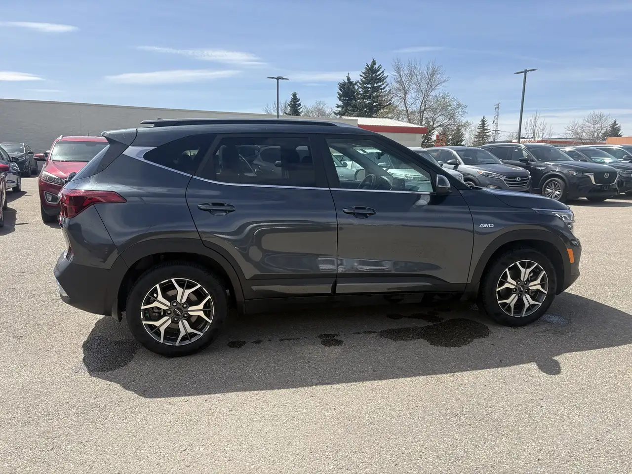 Kia Seltos снимка Kia Seltos