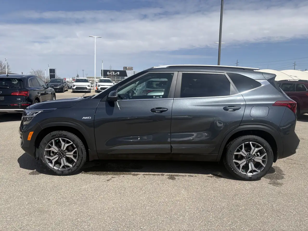 Kia Seltos снимка Kia Seltos