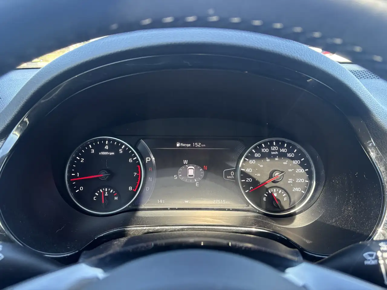 Kia Seltos снимка Kia Seltos