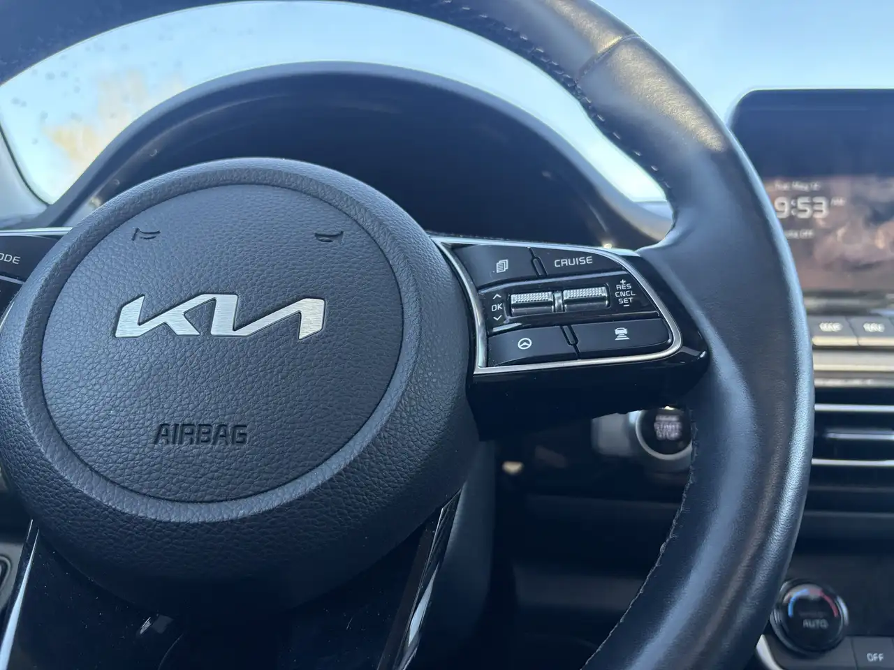 Kia Seltos снимка Kia Seltos