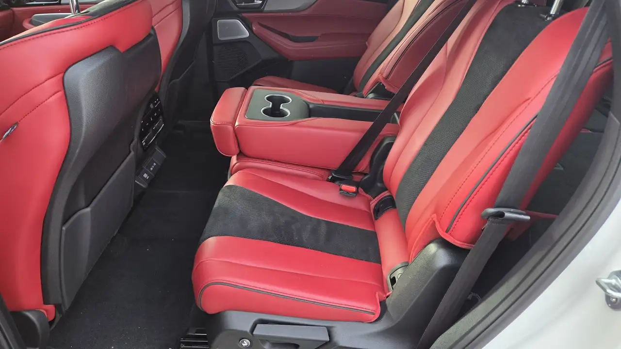 Acura MDX снимка Acura MDX