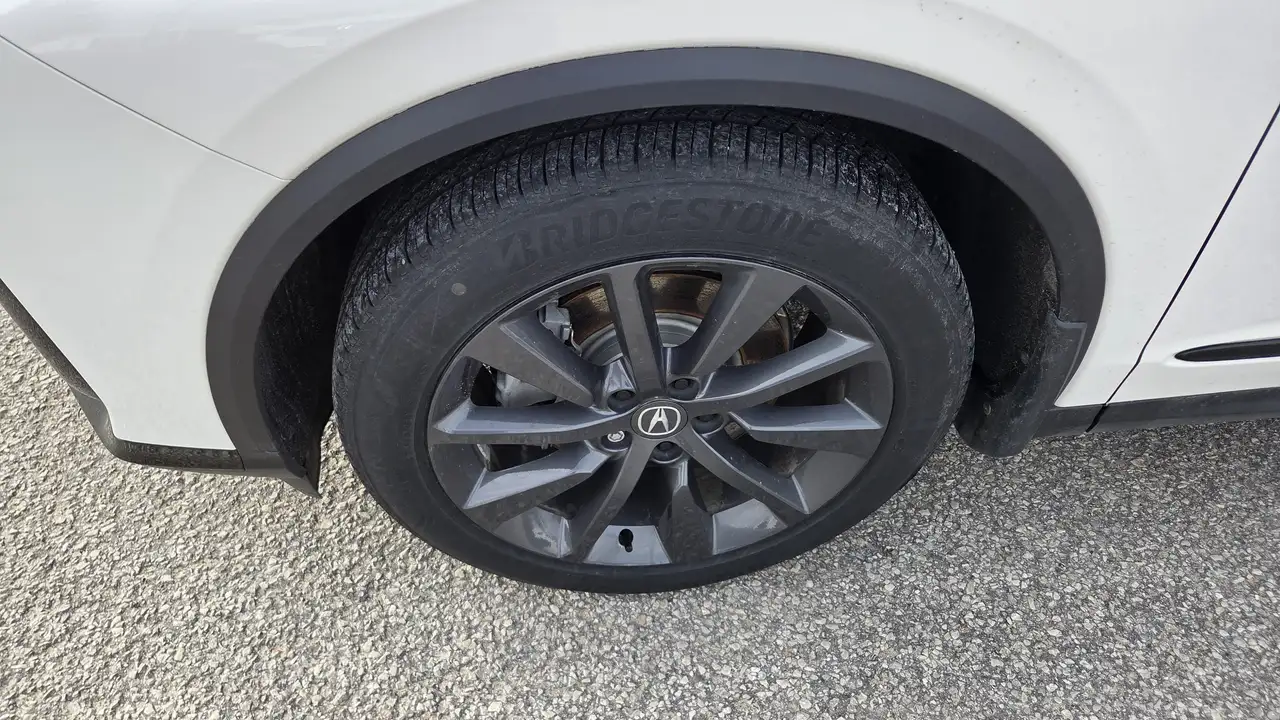 Acura MDX снимка Acura MDX