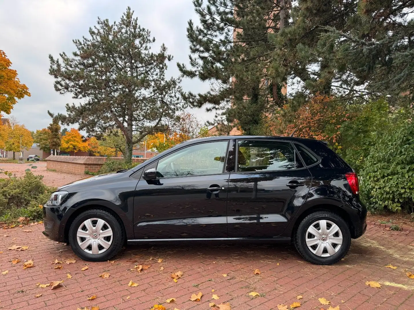 Volkswagen Polo V Trendline|1. Hand|TFL|PDC|Klima! Zwart - 2