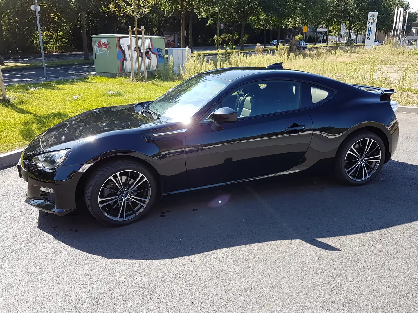 Subaru BRZ BRZ 2.0i Automatik Sport Schwarz - 2