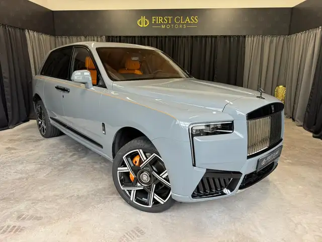 Rolls-Royce Cullinan * Black Badge*MY26 *Footrest*