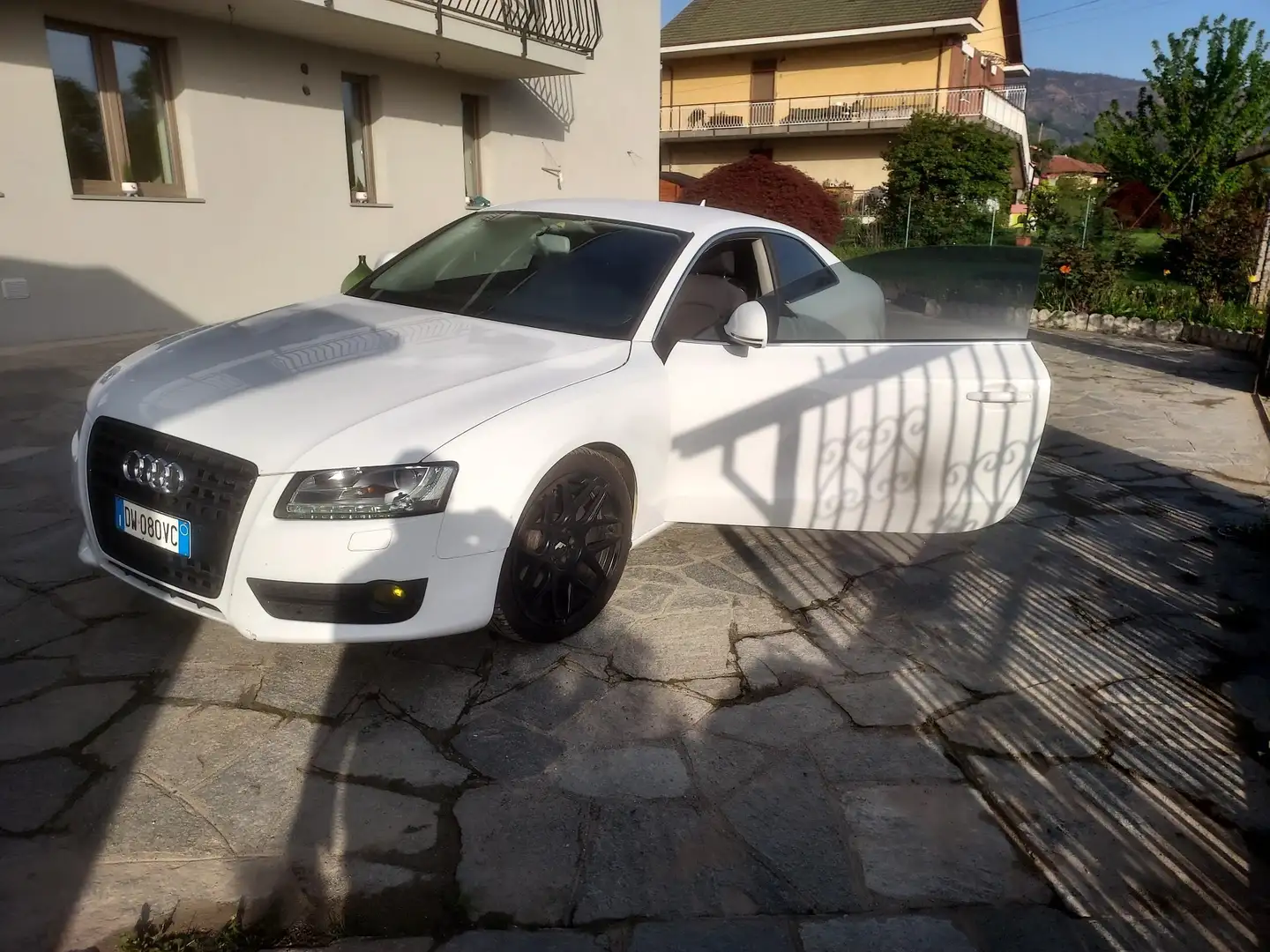Audi A5 Coupe 2.7 V6 tdi multitronic Bianco - 1