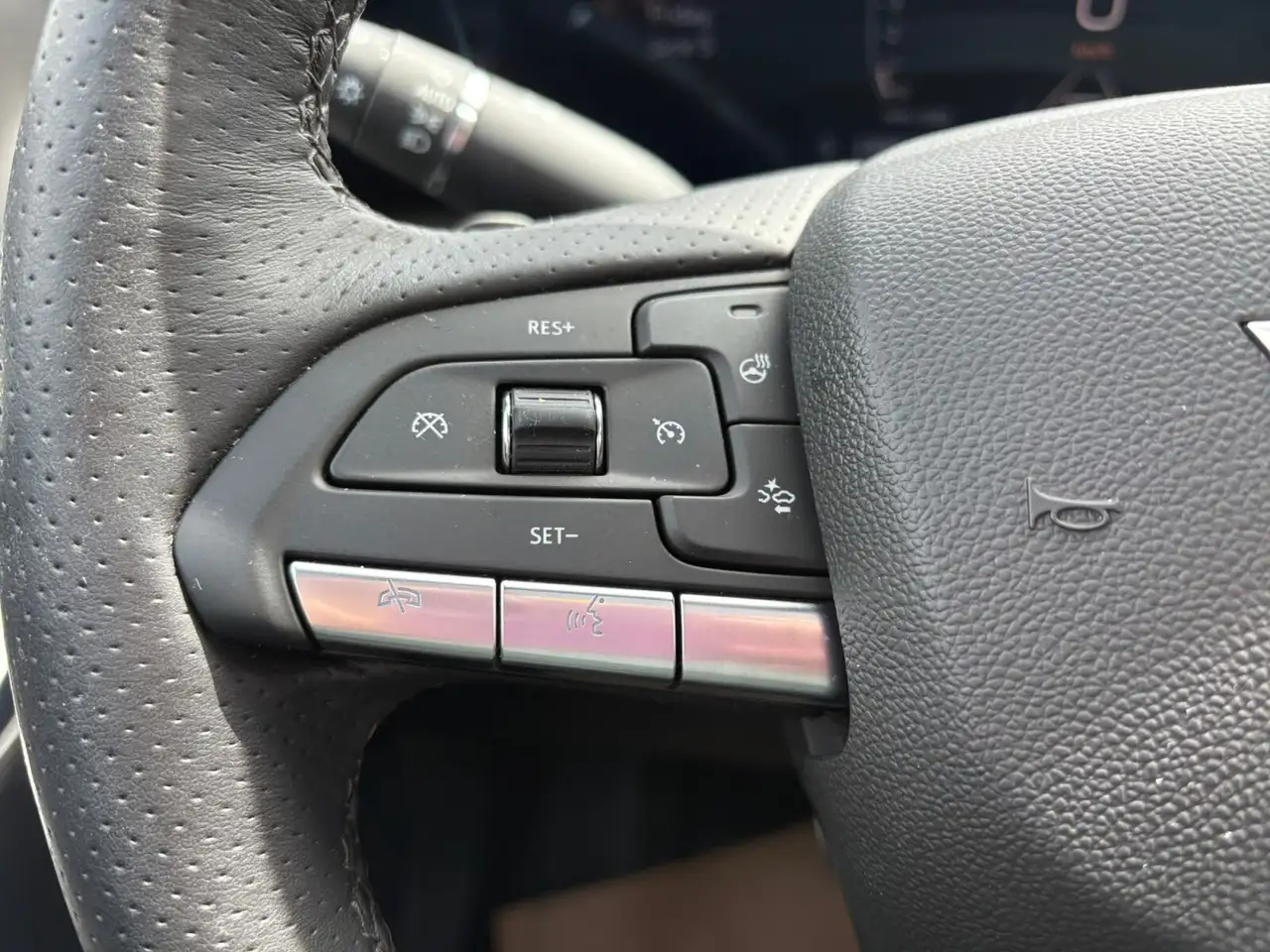 Cadillac XT4 снимка Cadillac XT4