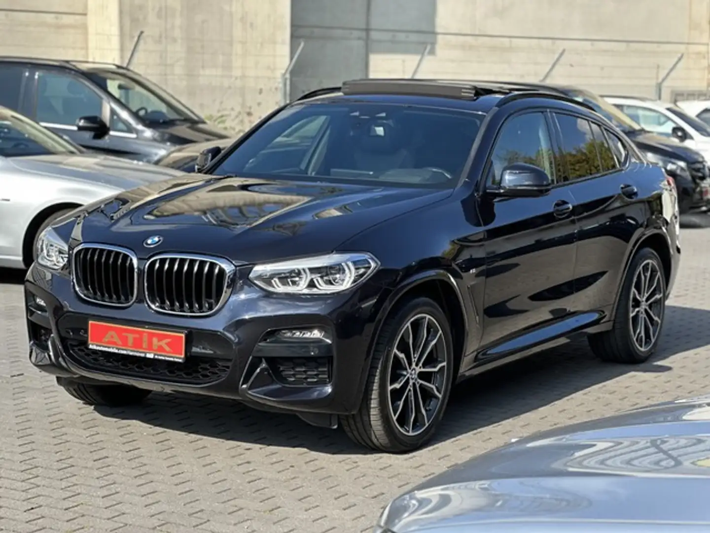BMW X4 xDrive 20d M SPORT PANO LED KEYLESS R.CAM Noir - 1
