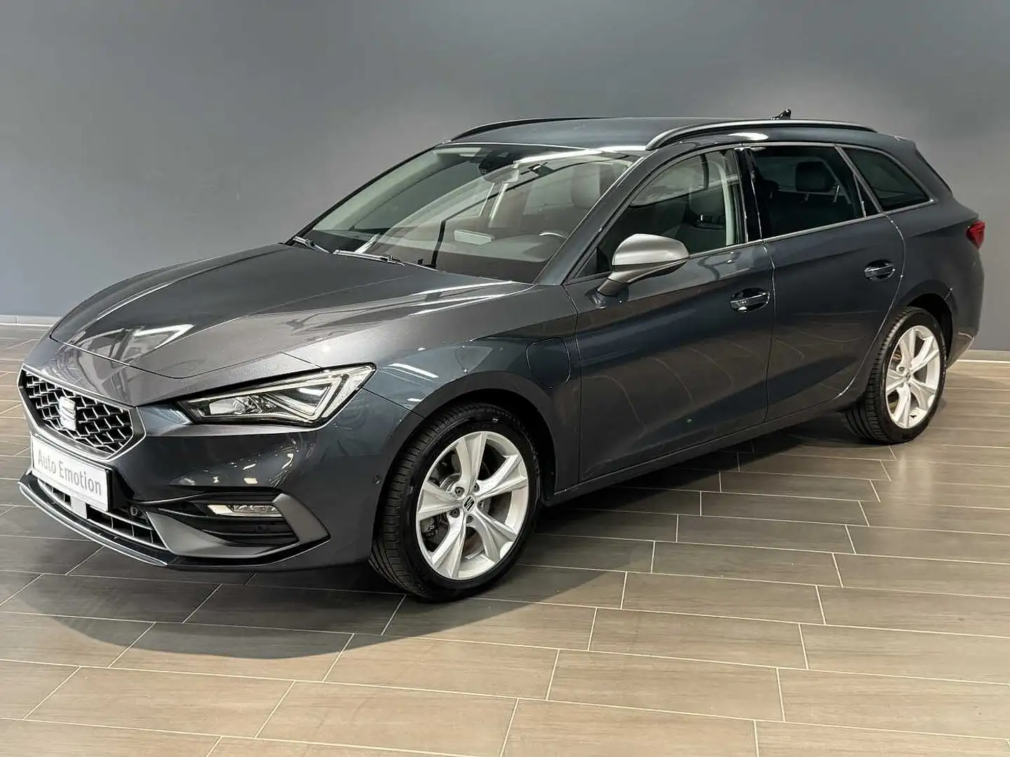 SEAT Leon Sportstourer FR 1.4 e-Hybrid DSG*ACC*1.Hand Grau - 1